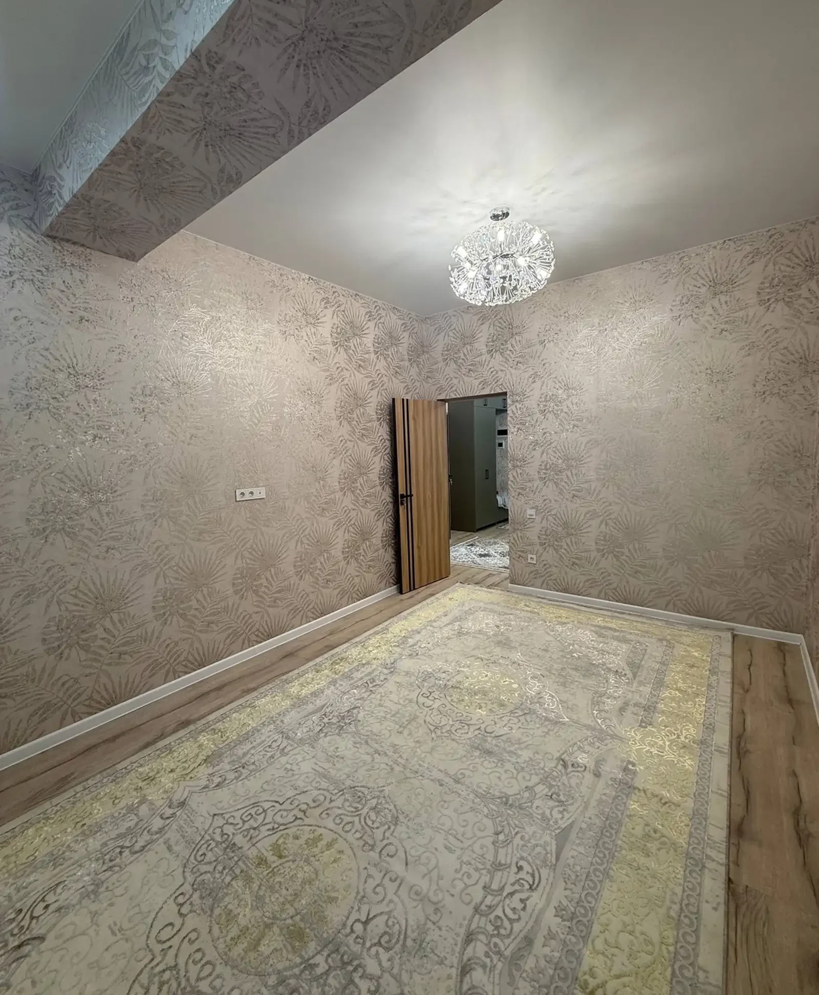 2-комн. квартира, 11 этаж, 54 м², Исмоили Сомони