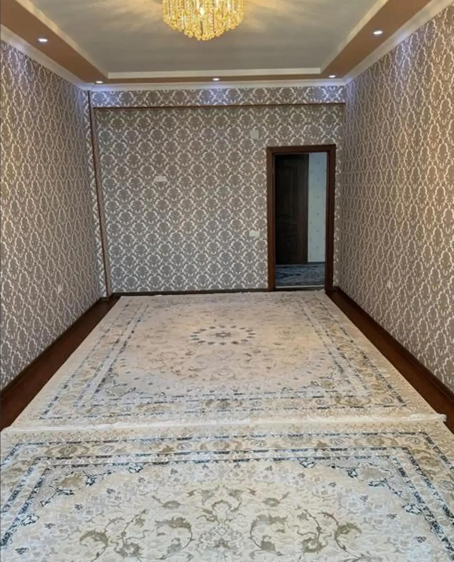 3-комн. квартира, 10 этаж, 120м², Шохмансур