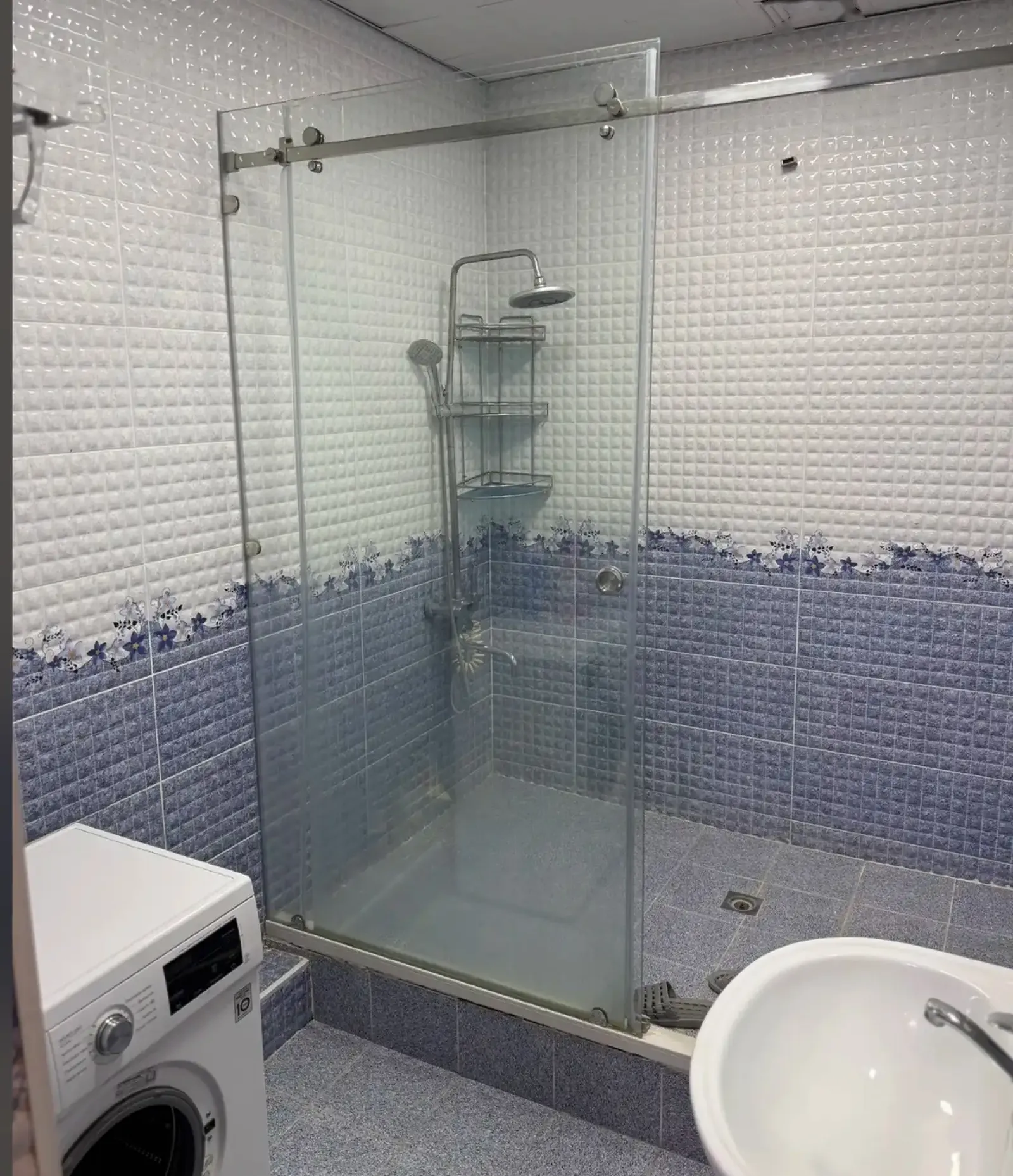 2-комн. квартира, 9 этаж, 100м², Шохмансур