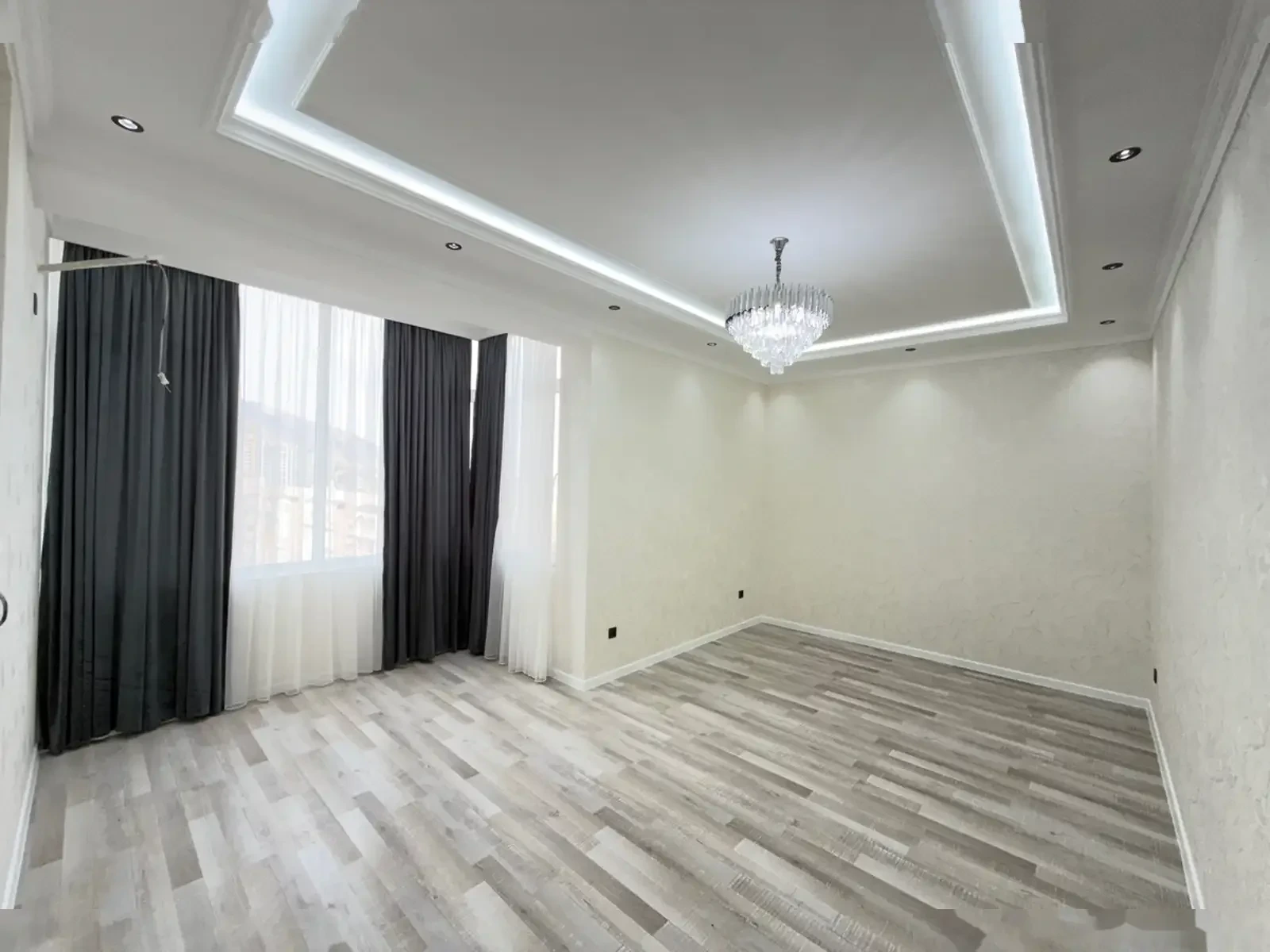 2-комн. квартира, 11 этаж, 75 м², 12 мкр — фото 6