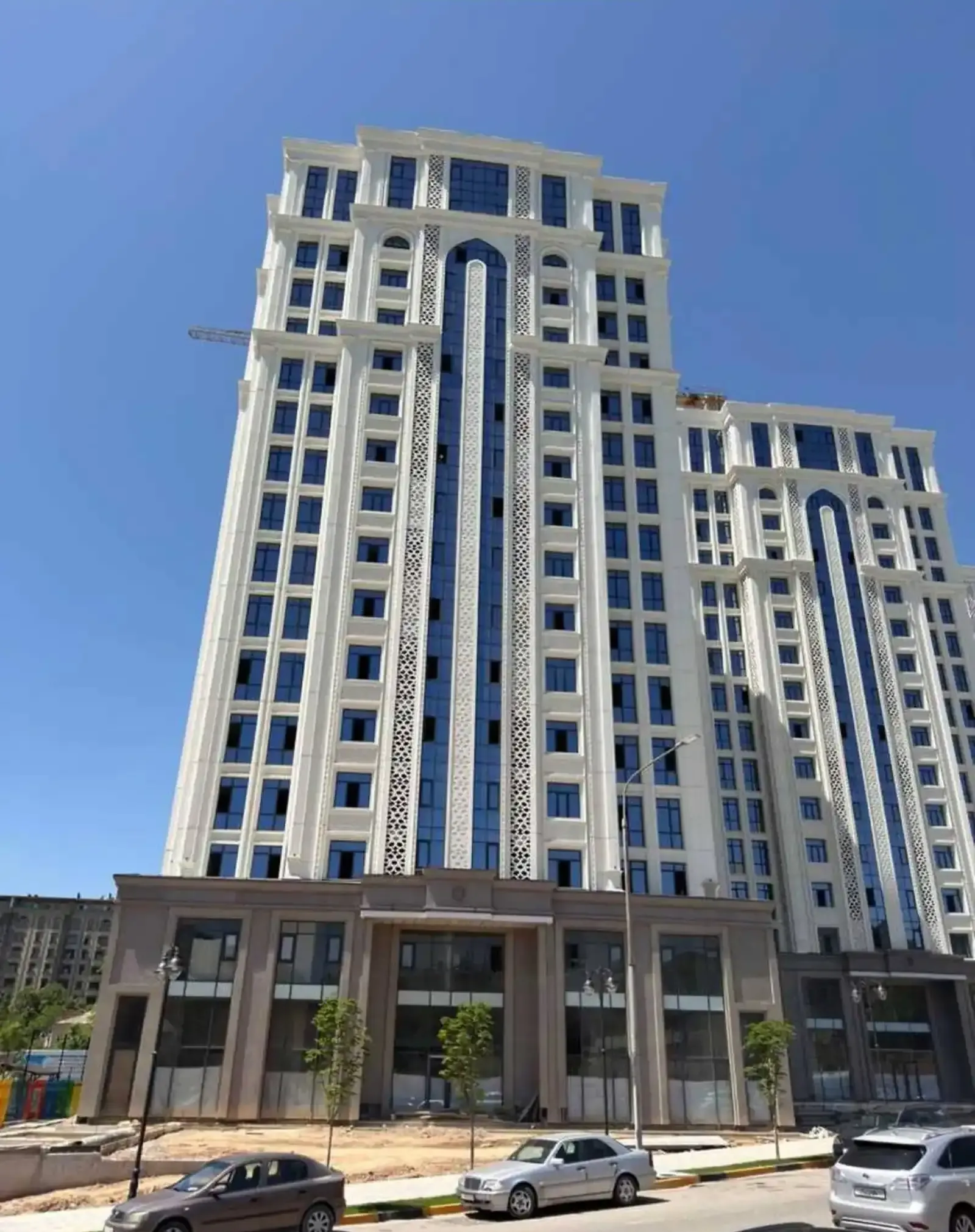 3-комн. квартира, 16 этаж, 85 м², и.Сомони Водонасос