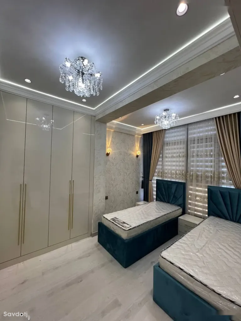 3-комн. квартира, 1 этаж, 82 м², Сино