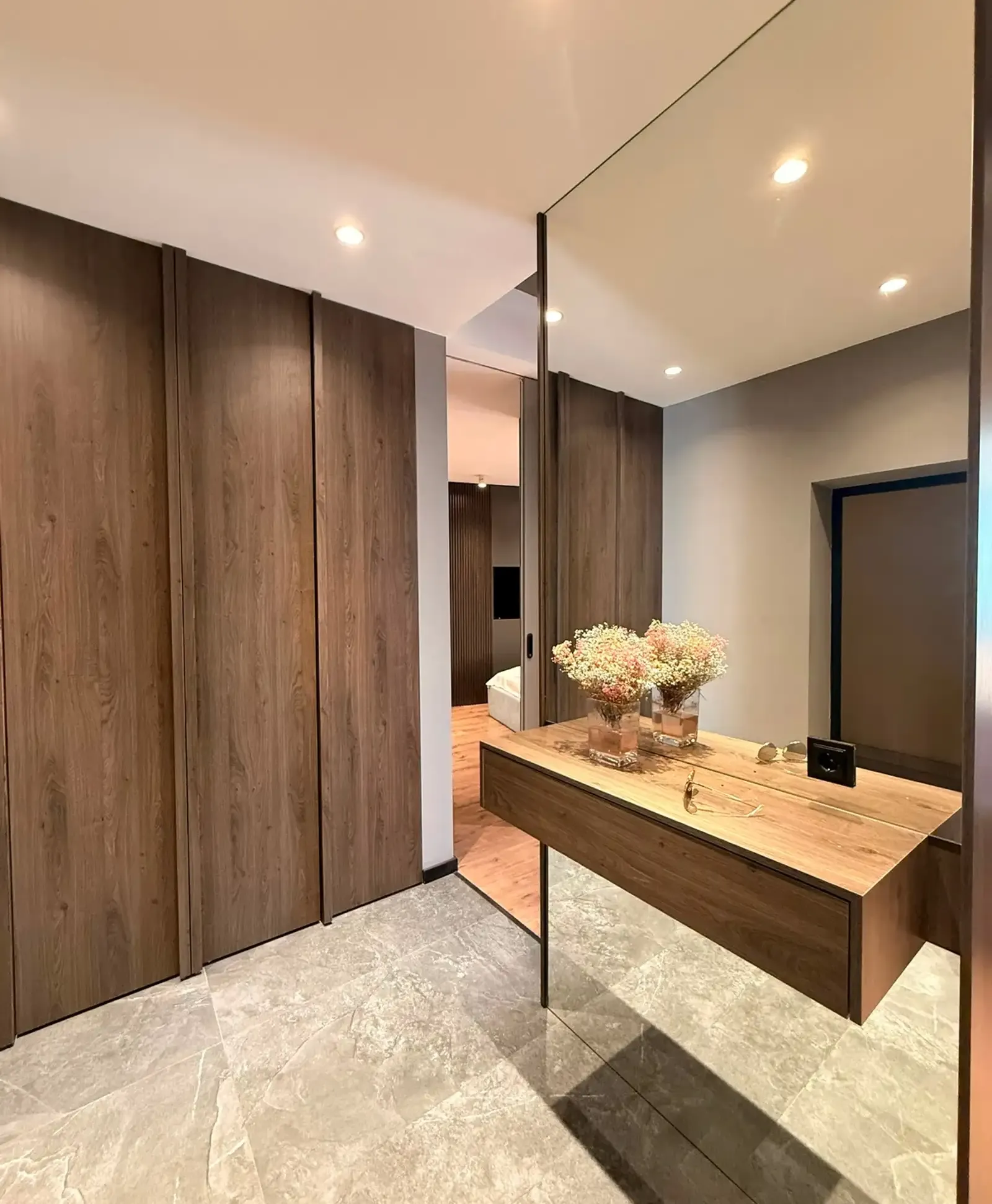 2-комн. квартира, 23 этаж, 70 м², Ватан