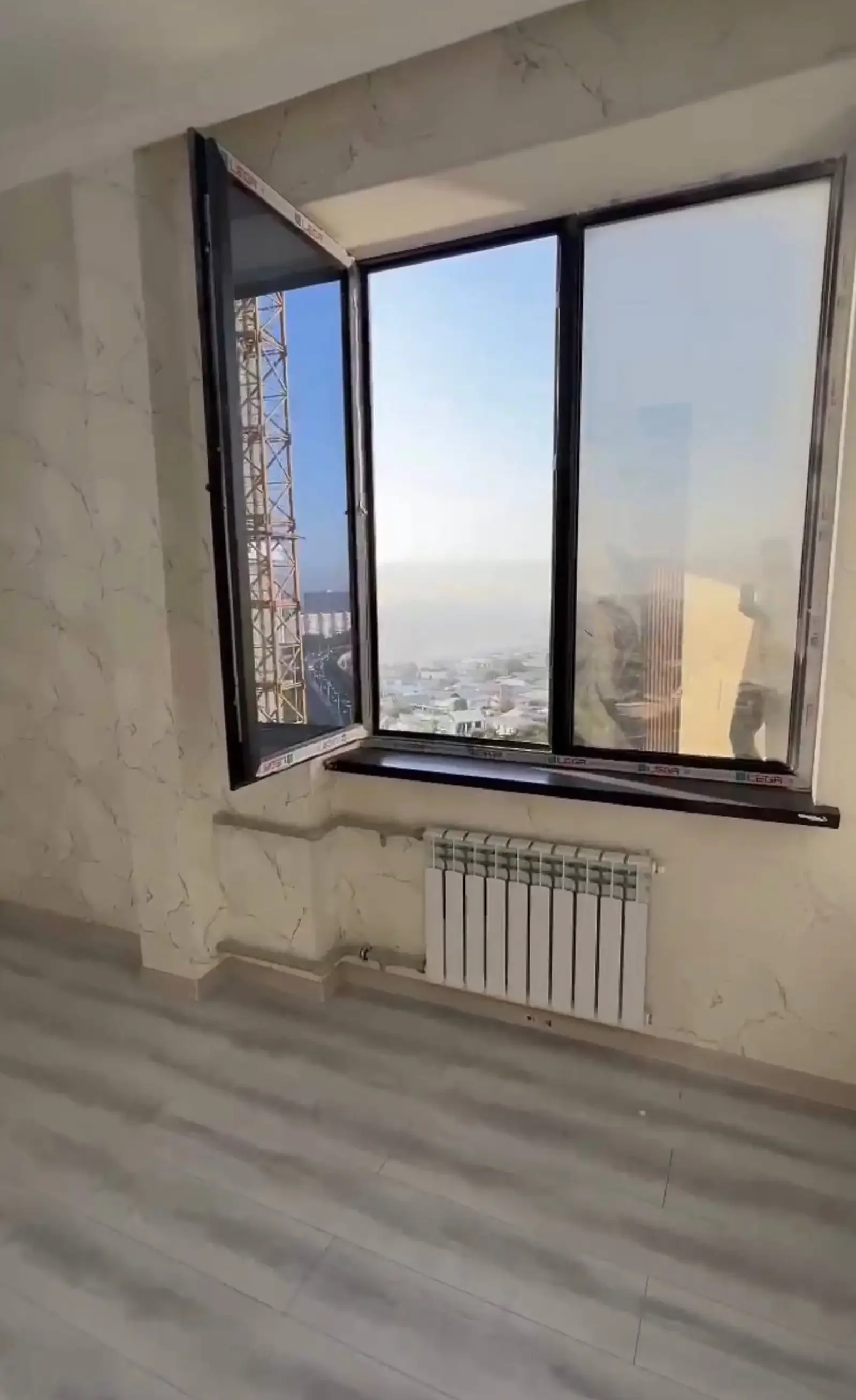 3-комн. квартира, 13 этаж, 143 м², Фирдавси, Соҳили