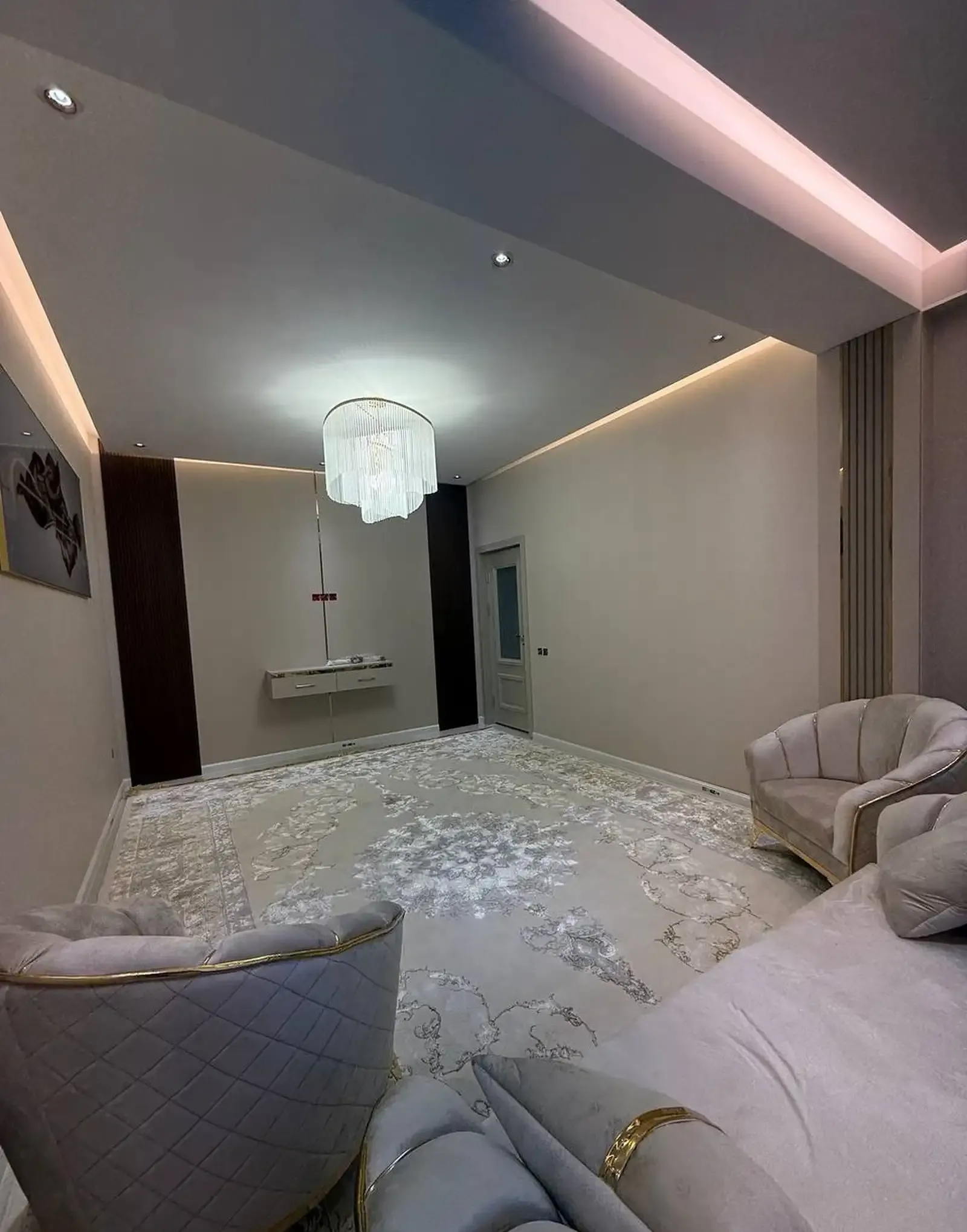 2-комн. квартира, 10 этаж, 62 м², Шохмансур