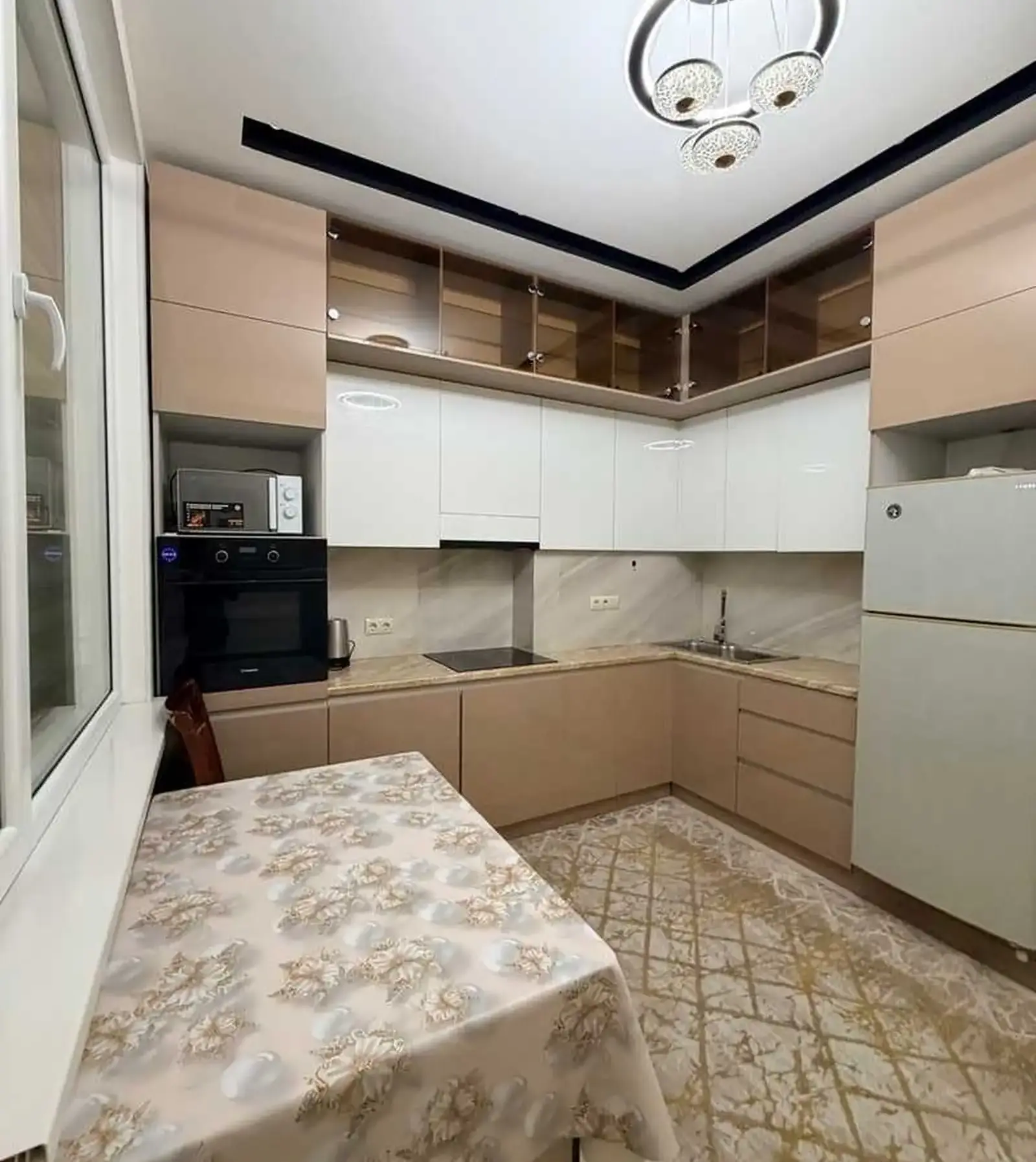 3-комн. квартира, 10 этаж, 105м², на против детского парк а над Ресторан шоми Душанбе