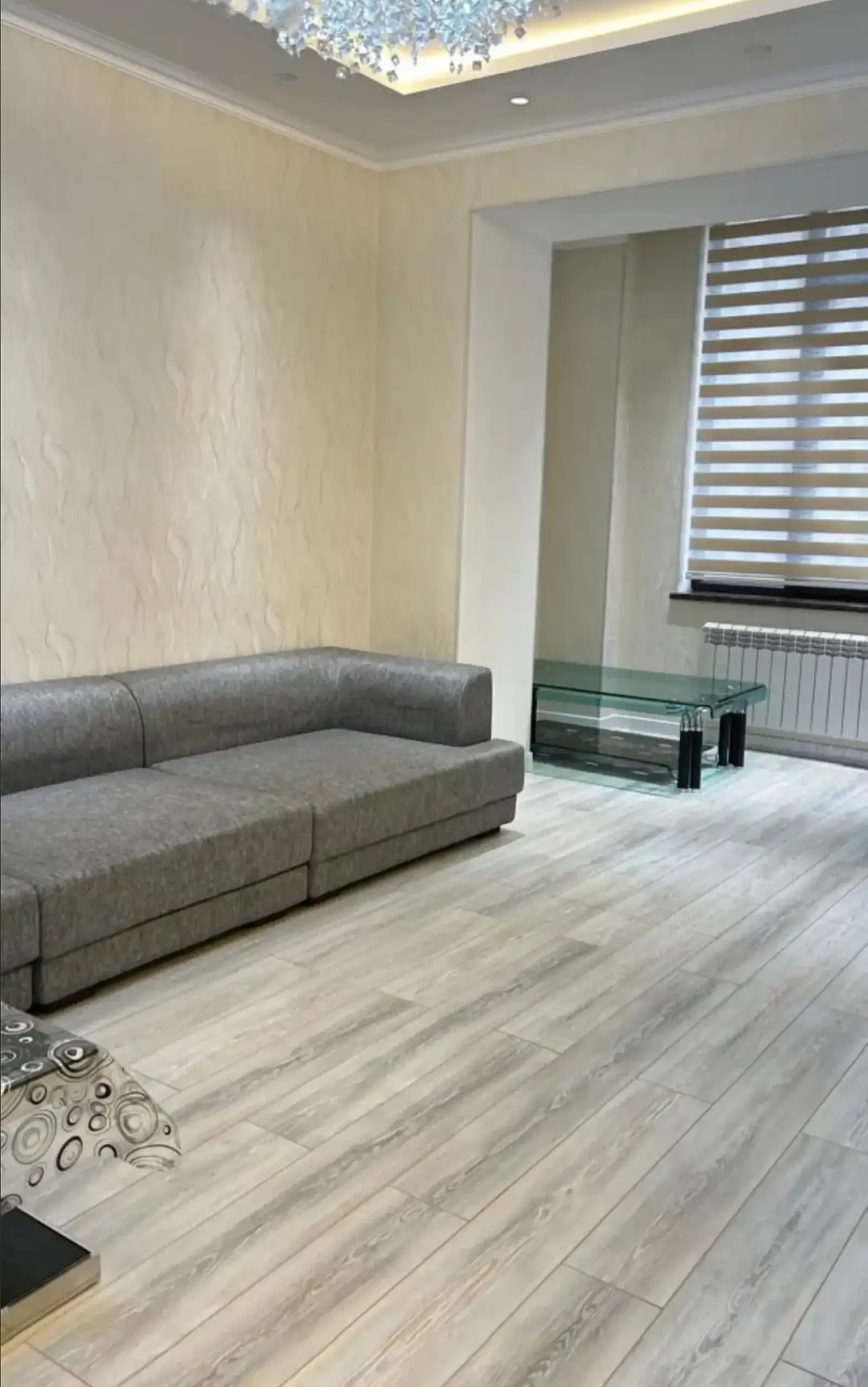 2-комн. квартира, 6 этаж, 70м², шохмансур