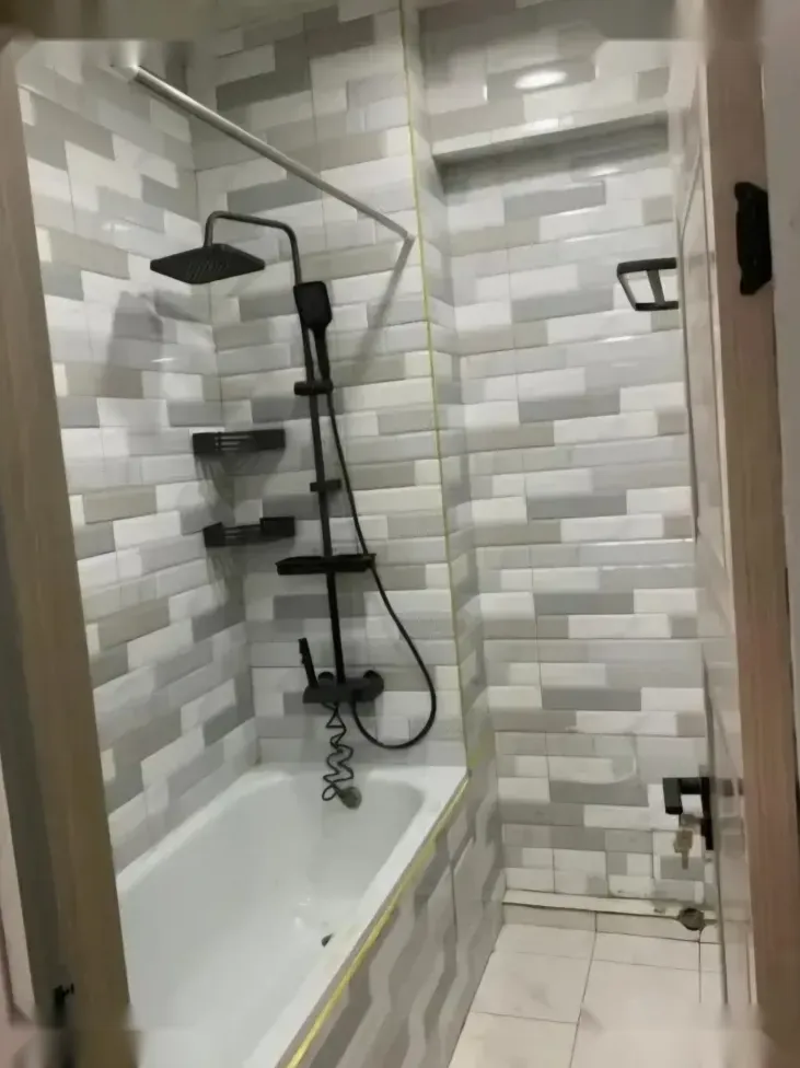 2-комн. квартира, 3 этаж, 70м², Шохмансур