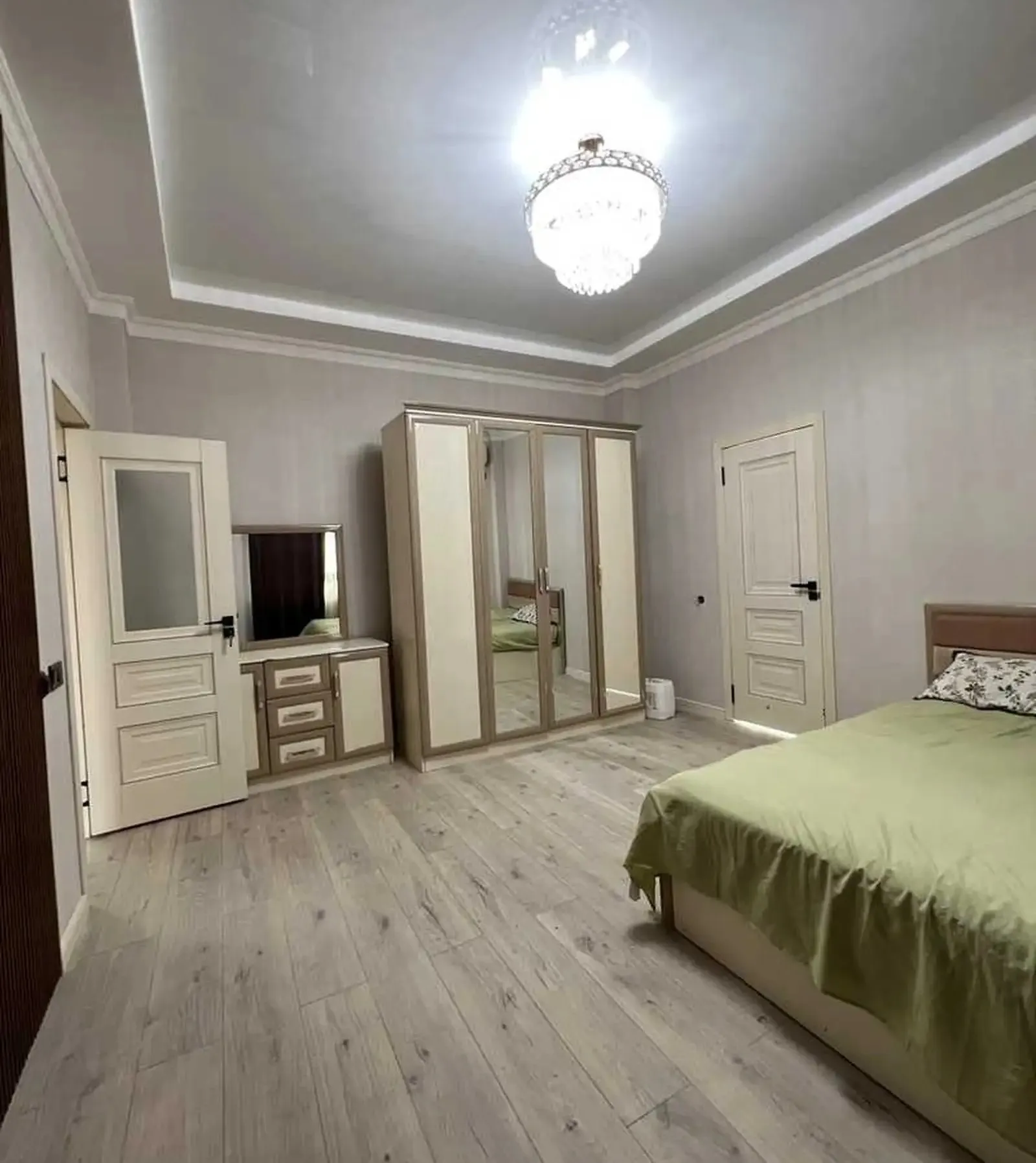 3-комн. квартира, 10 этаж, 100м², Сомони