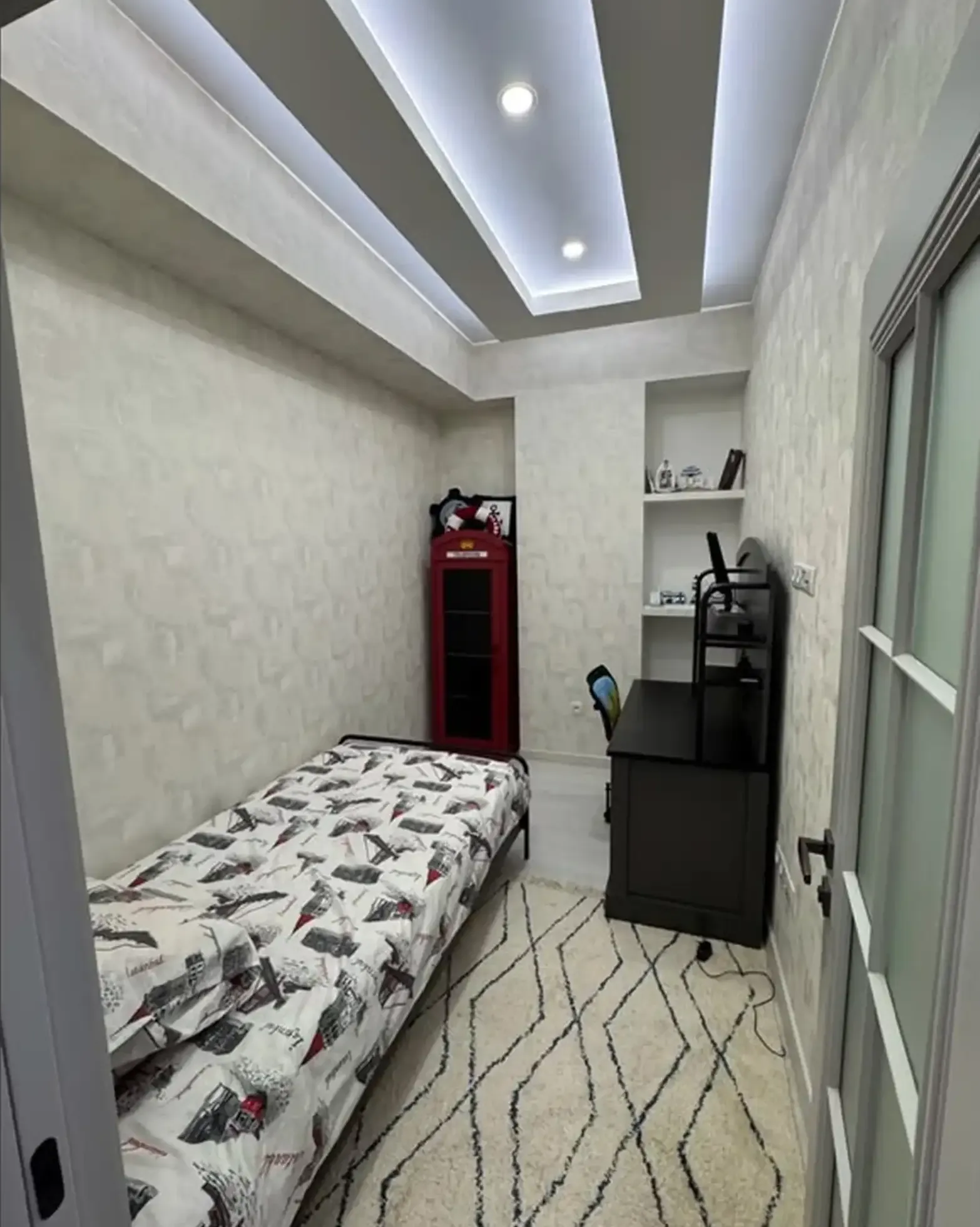 3-комн. квартира, 13 этаж, 92м², Шохмансур