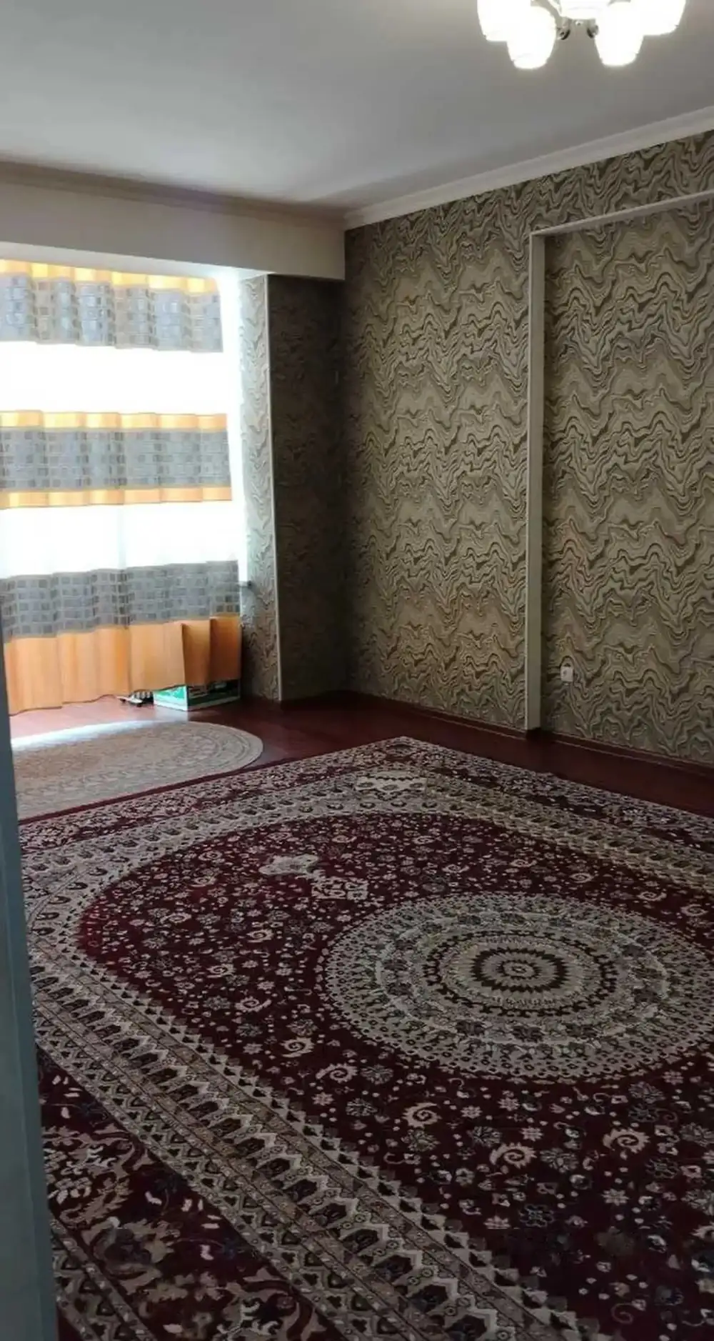 3-комн. квартира, 4 этаж, 130м², Шохмансур