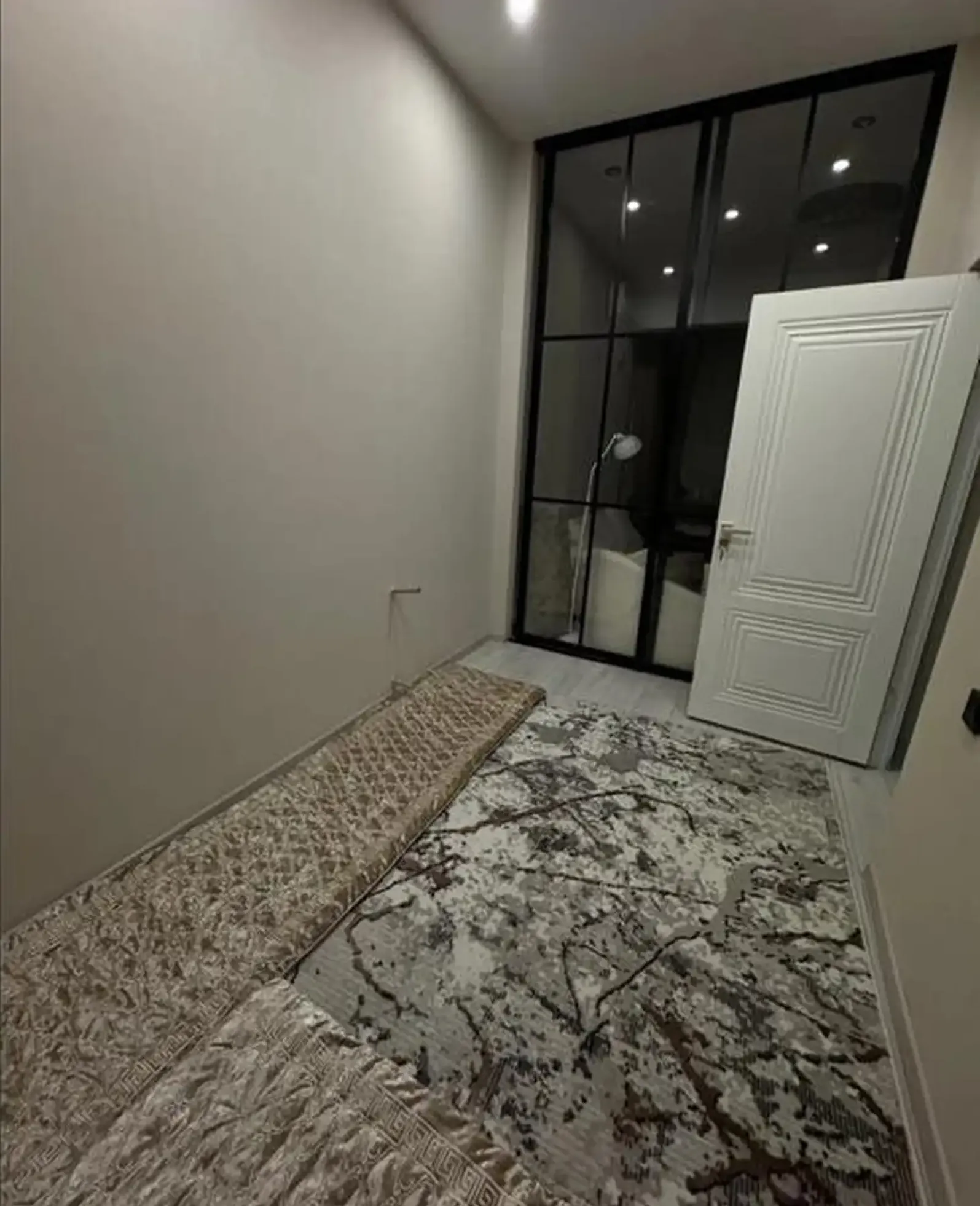 3-комн. квартира, 12 этаж, 98м², И Сомони
