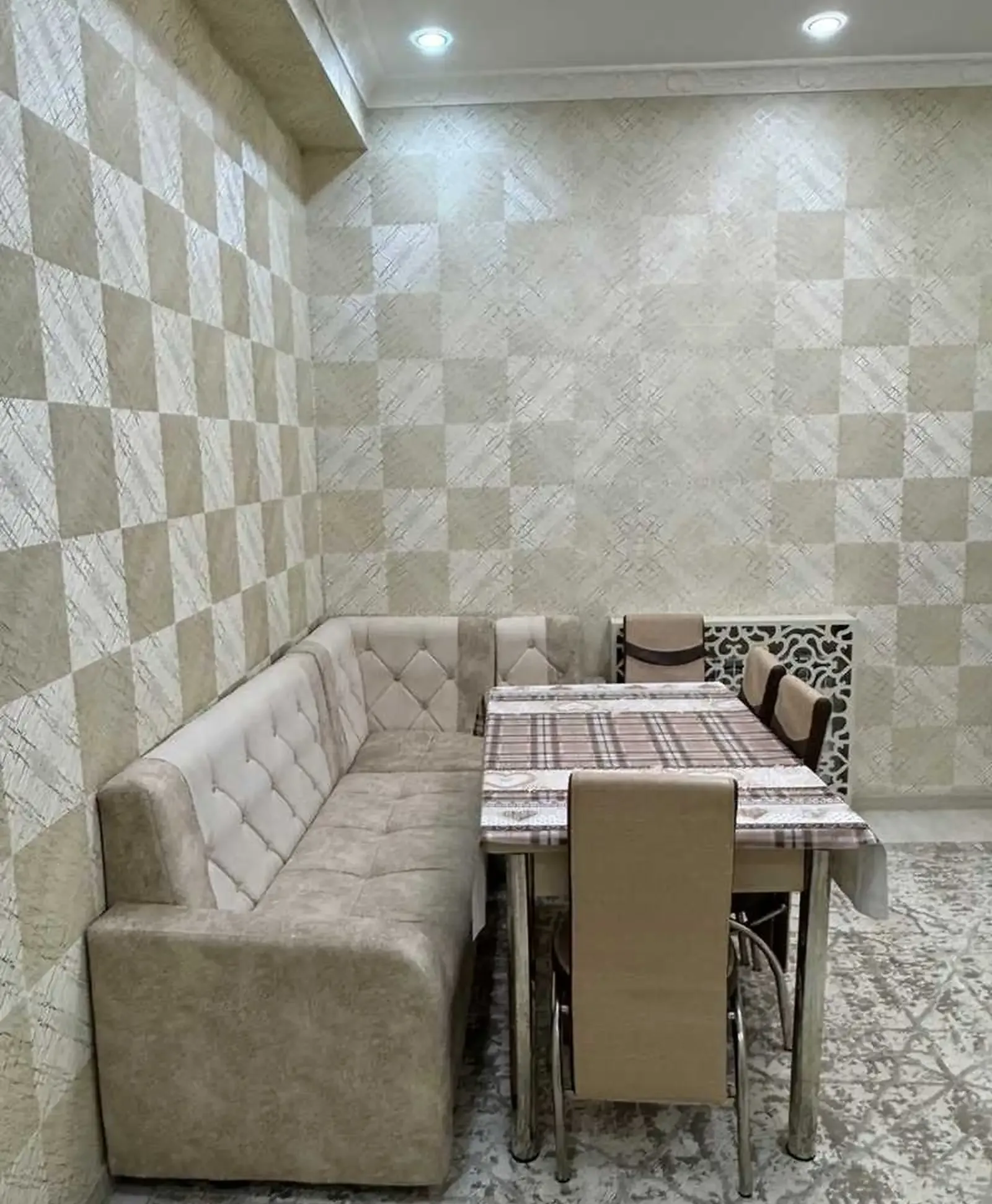 3-комн. квартира, 8 этаж, 145м², Дом Печать