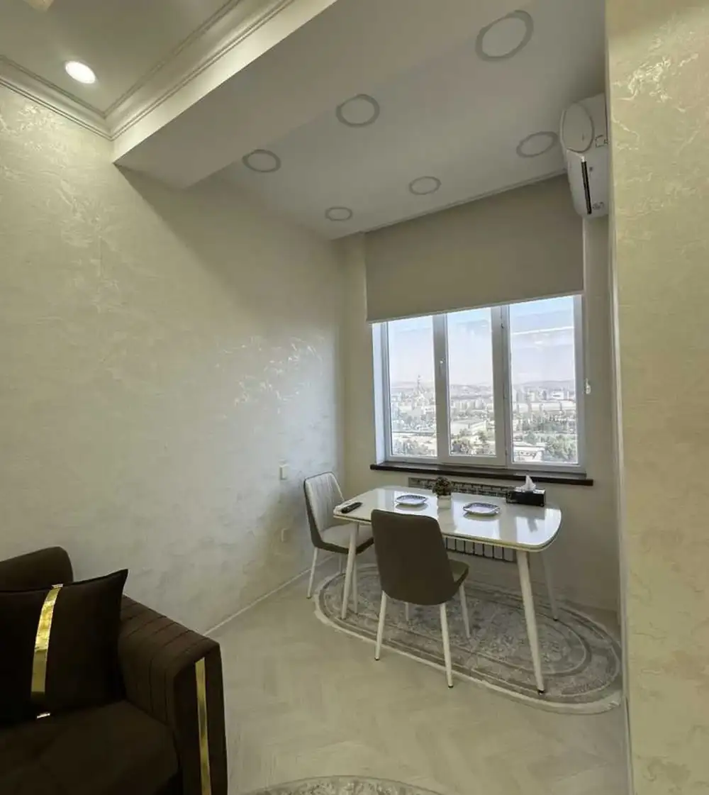 2-комн. квартира, 14 этаж, 65м², Караболо, Пеши Масчити Помириё
