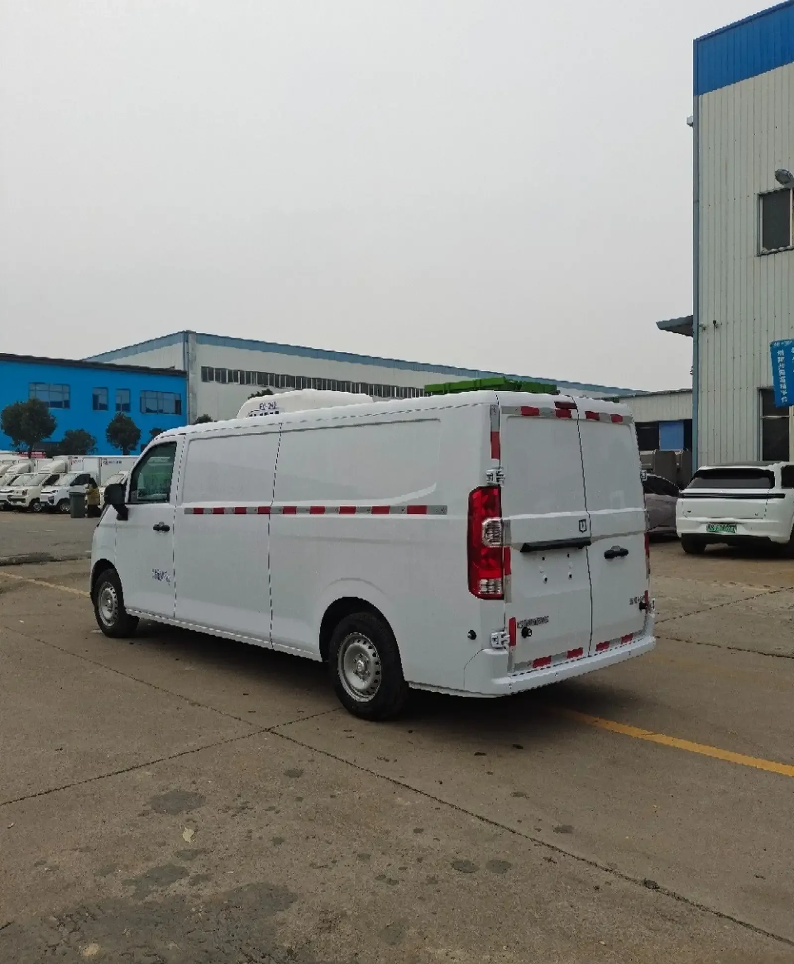 Фургон Geely V8, 2026 на заказ