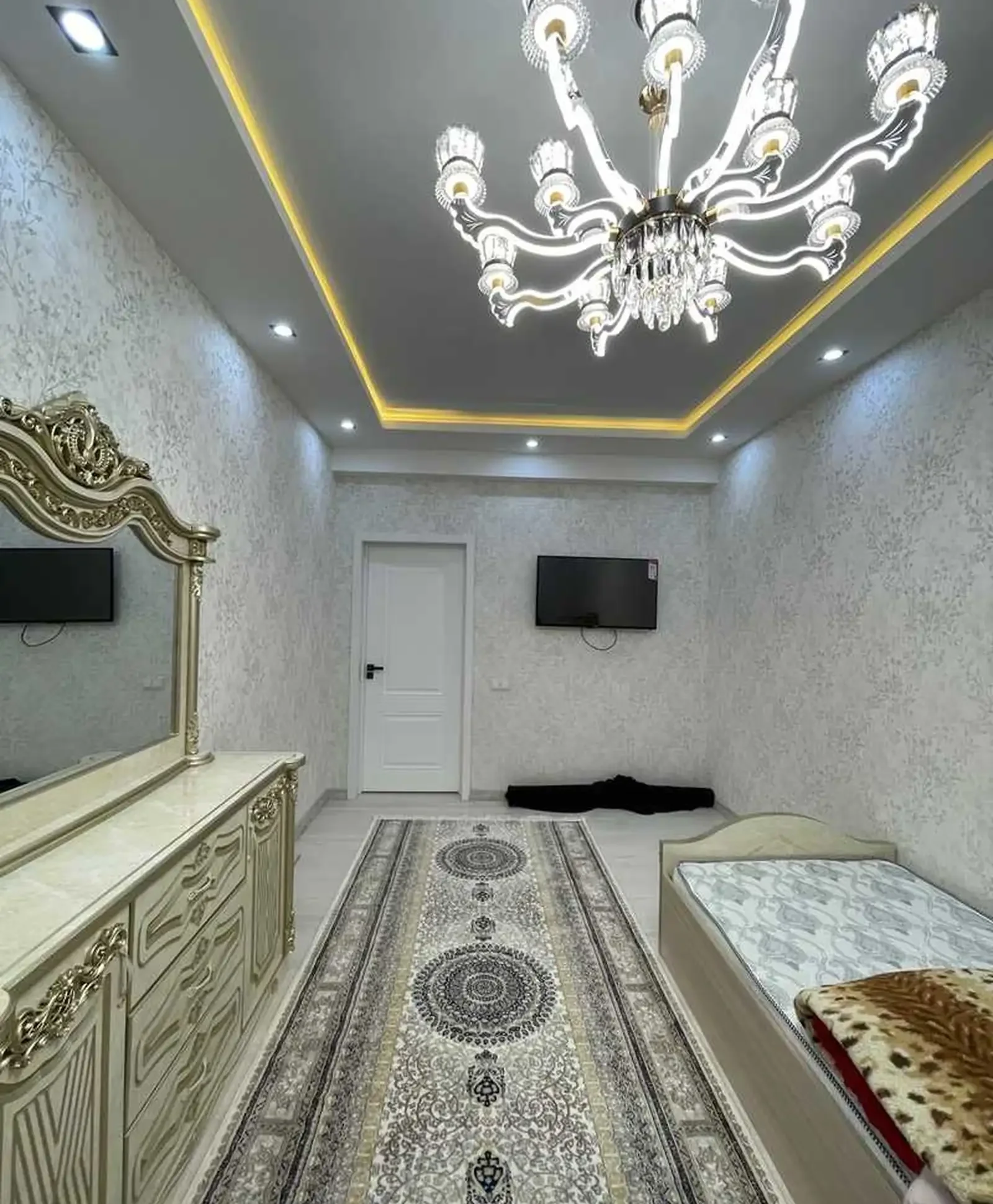 3-комн. квартира, 7 этаж, 125м², Шохмансур, Хитой бозор