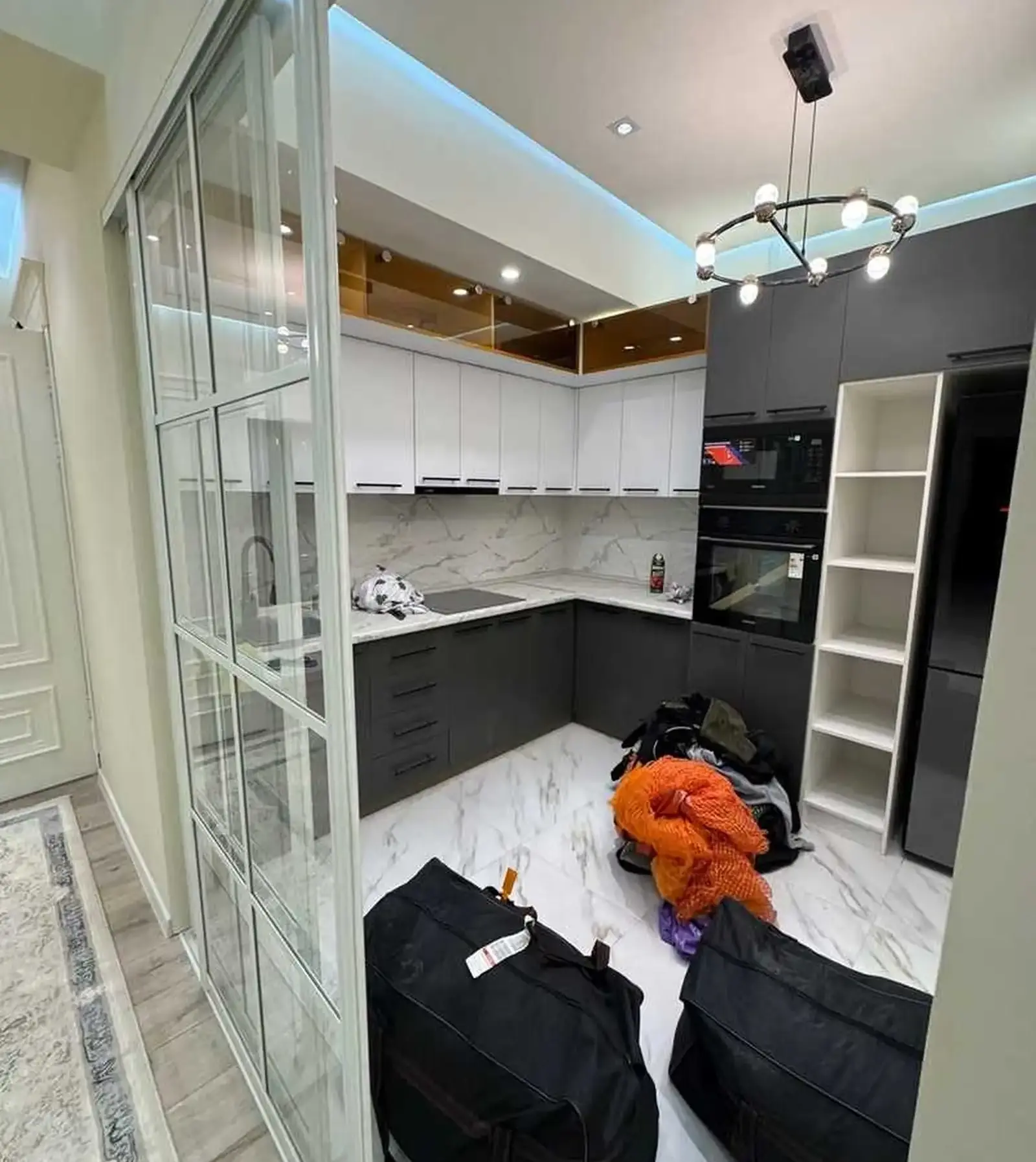 4-комн. квартира, 18 этаж, 130м², Хилтон