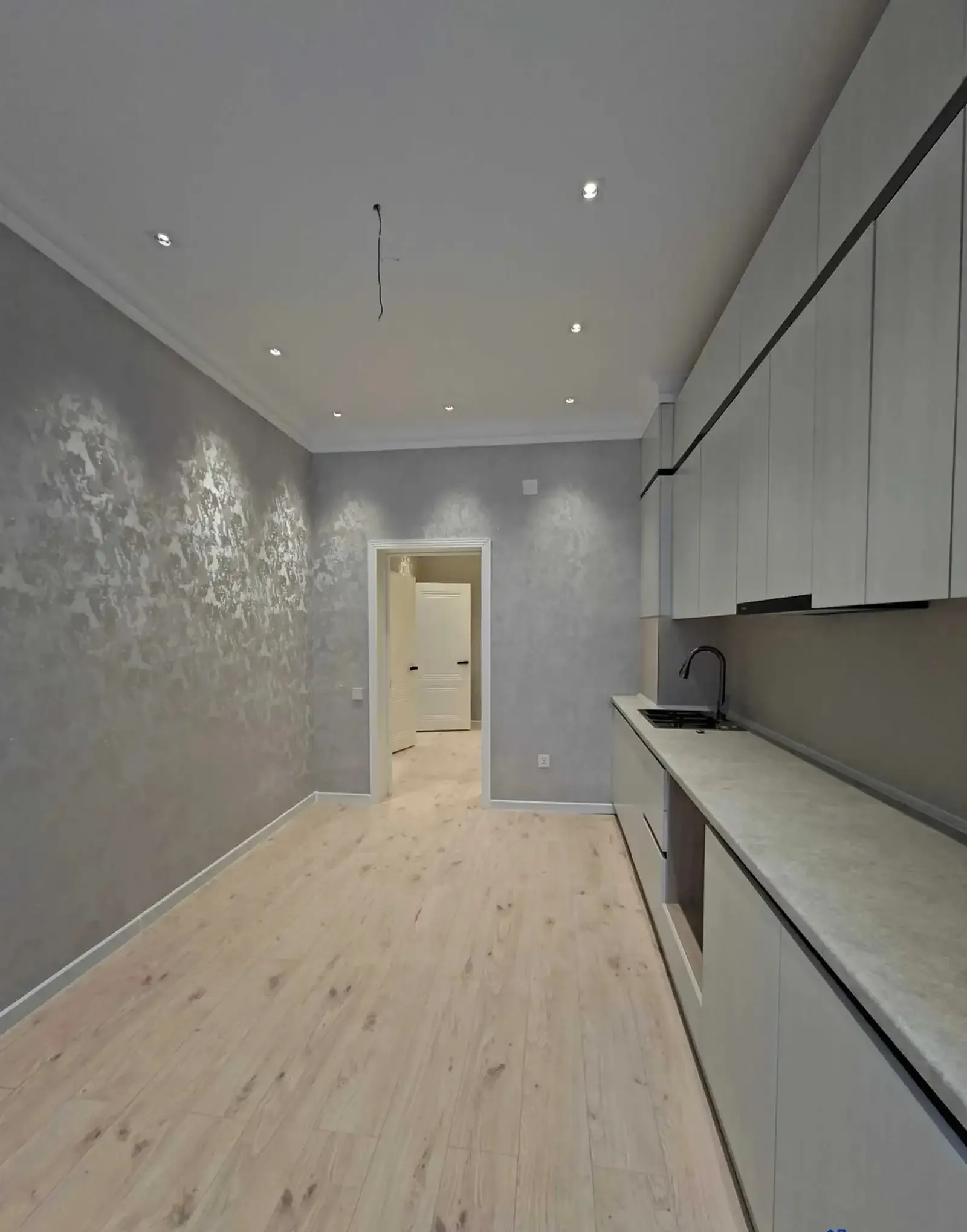 2-комн. квартира, 11 этаж, 74 м², Сино, 104 мкр, улица Хоразми, 3