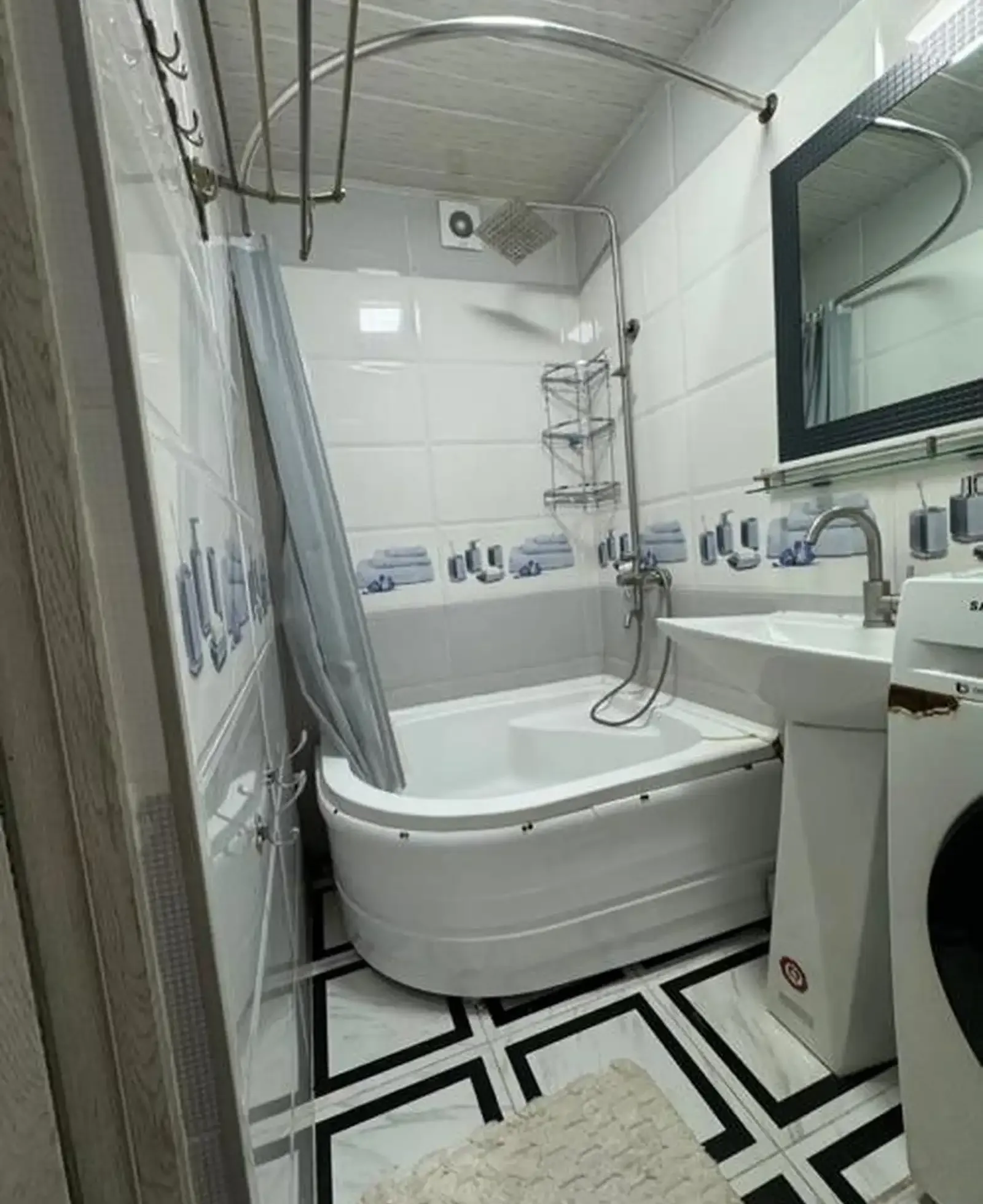 2-комн. квартира, 4 этаж, 65м², Сино