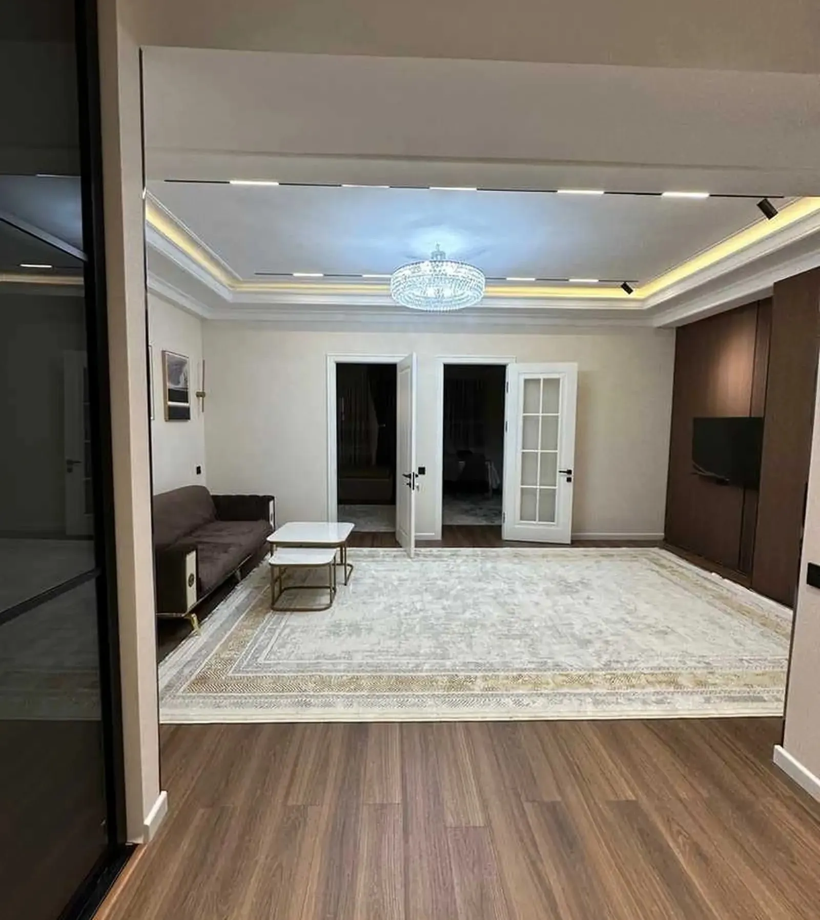 2-комн. квартира, 12 этаж, 62м², Славянский университет