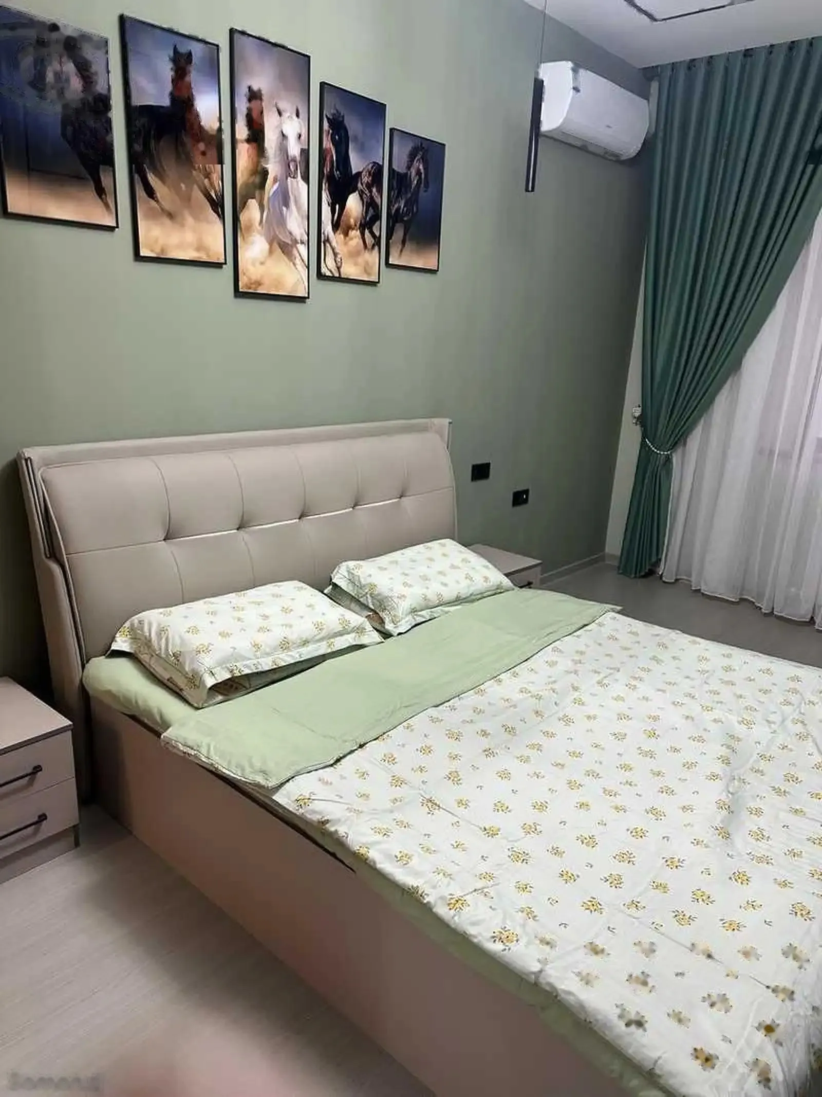 2-к квартира, 9 этаж, 91 м², Гостиница Хилтон