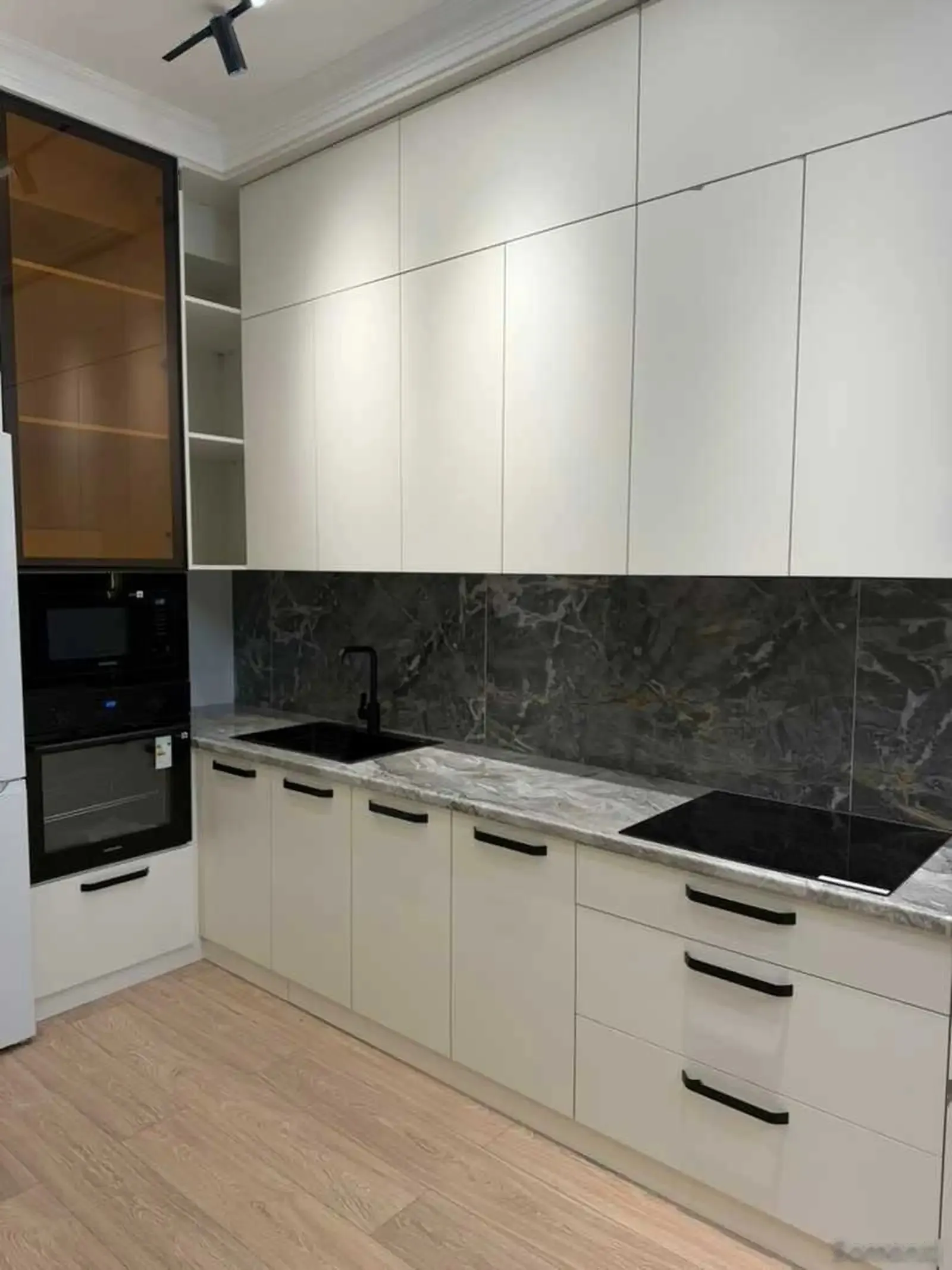 1-к квартира, 10 этаж, 65 м², Славянский