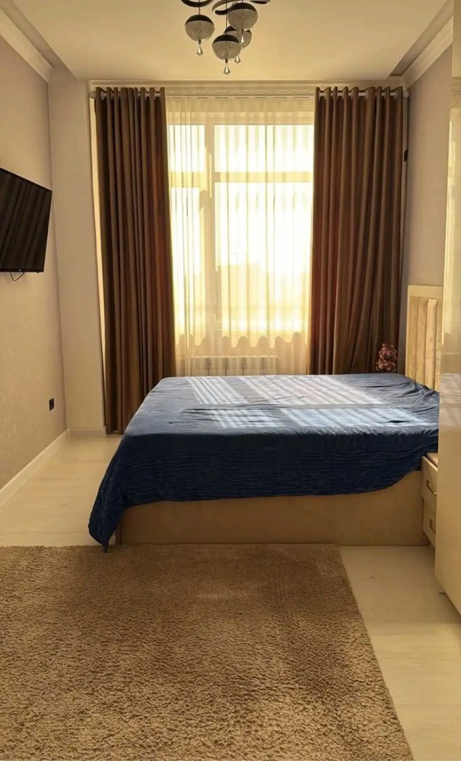 3-комн. квартира, 12 этаж, 93 м², Шохмансур