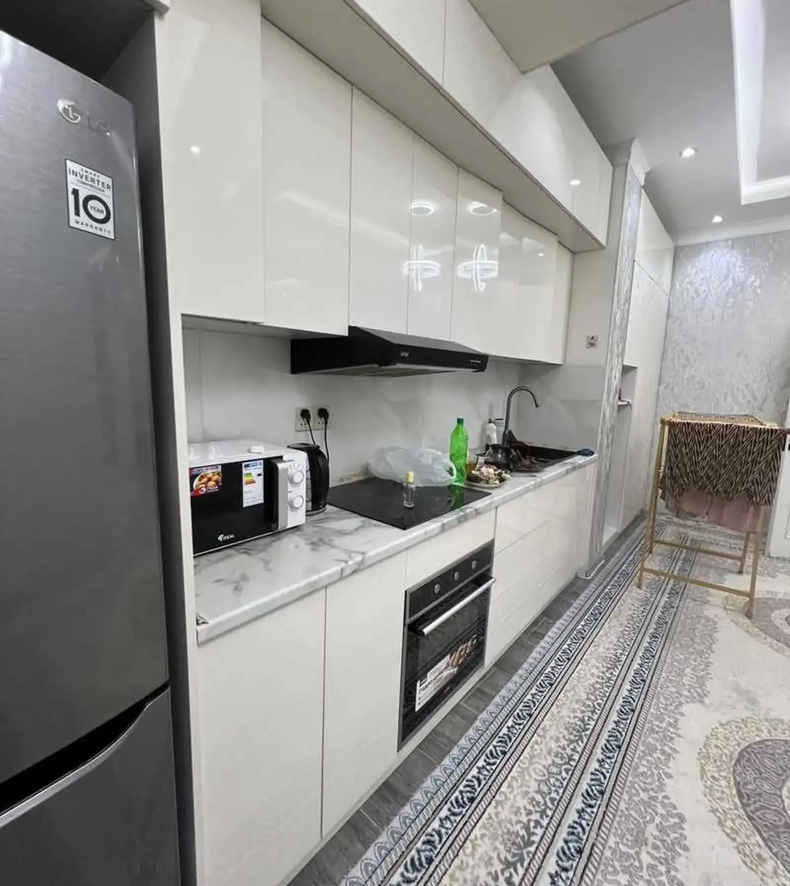 2-комн. квартира, 16 этаж, 69м², шоҳмансур