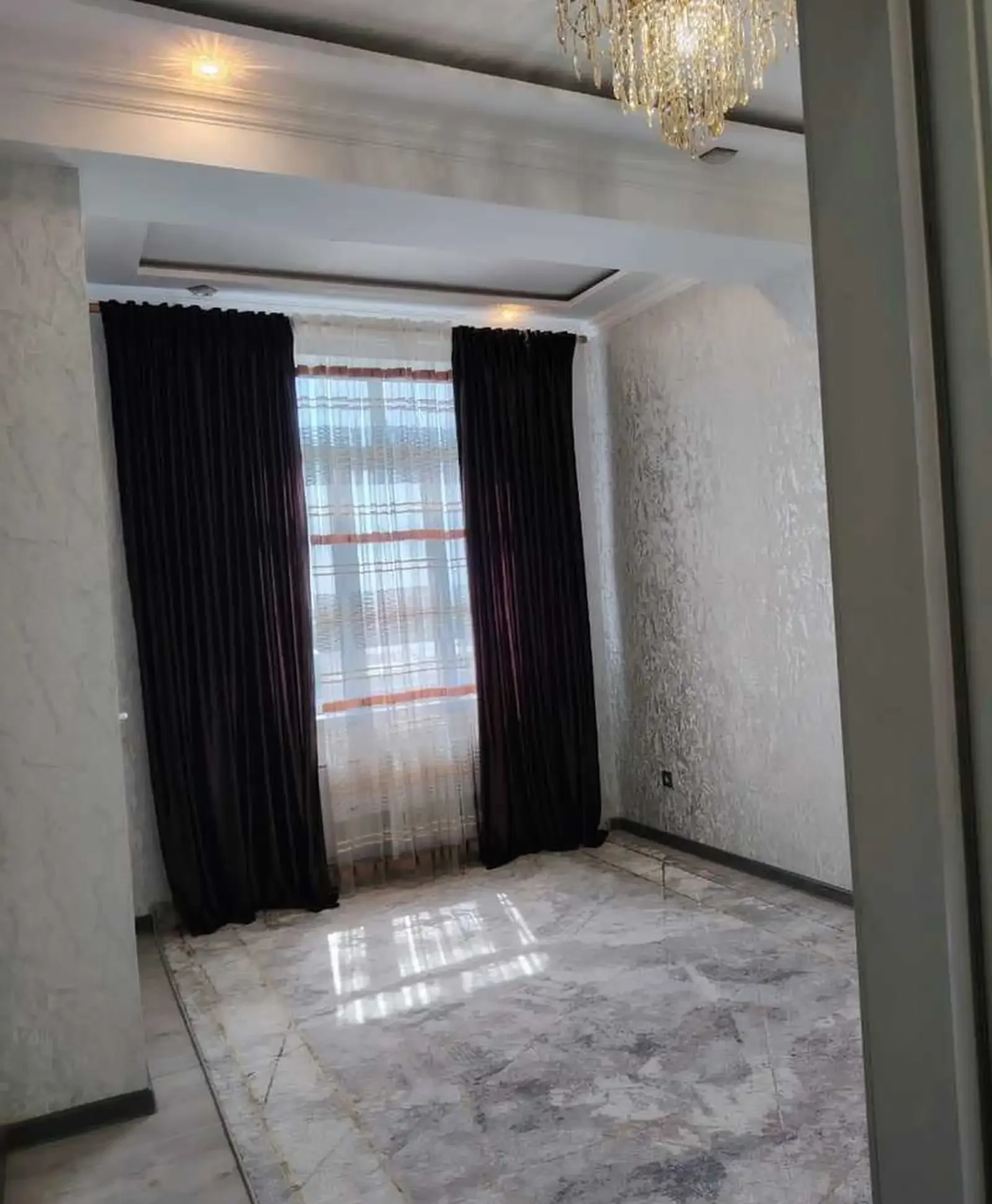 3-комн. квартира, 8 этаж, 70м², Цирк