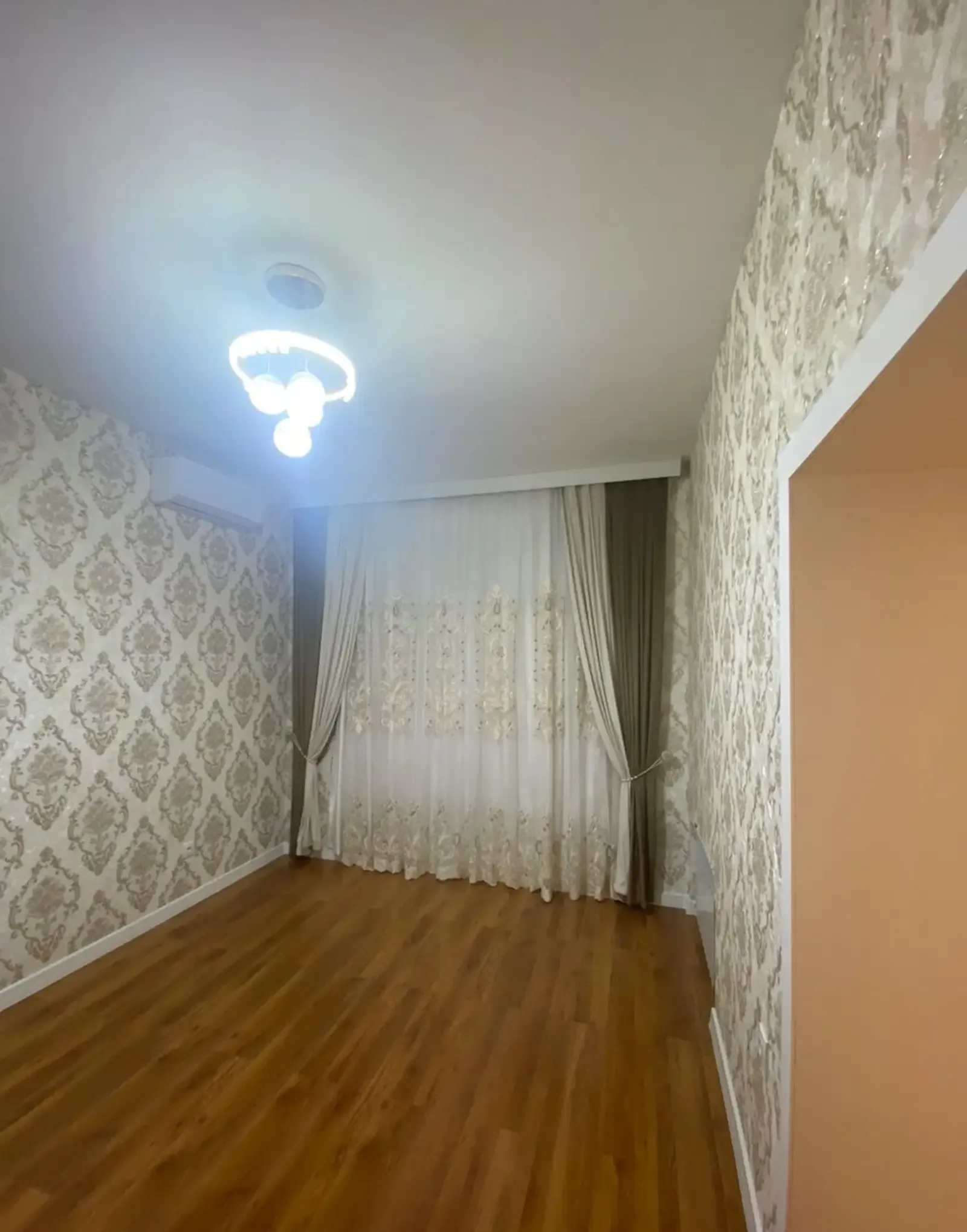2-комн. квартира, 6 этаж, 75м², Шоҳтемур