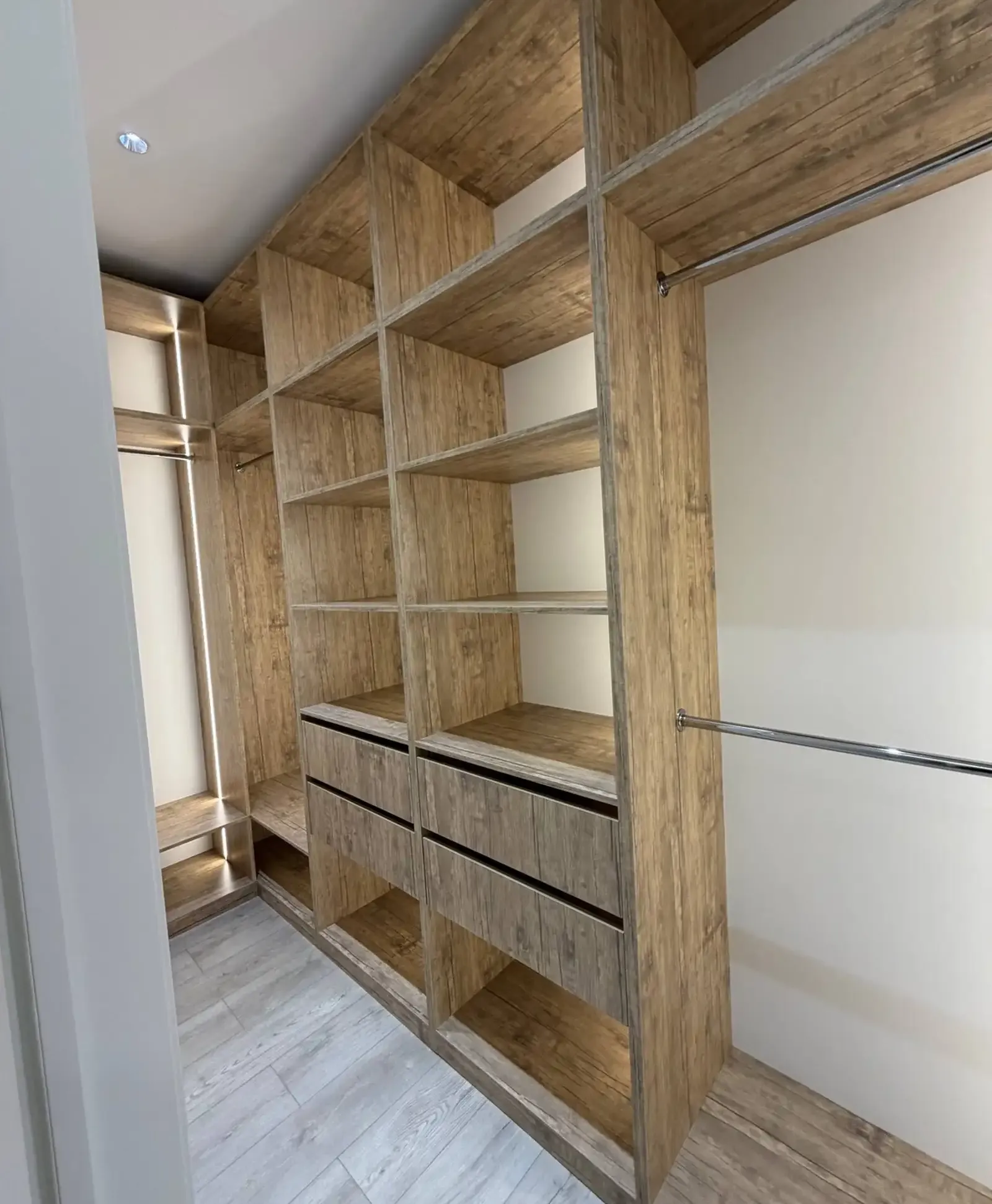 4-комн. квартира, 3 этаж, 220 м², Алфемо