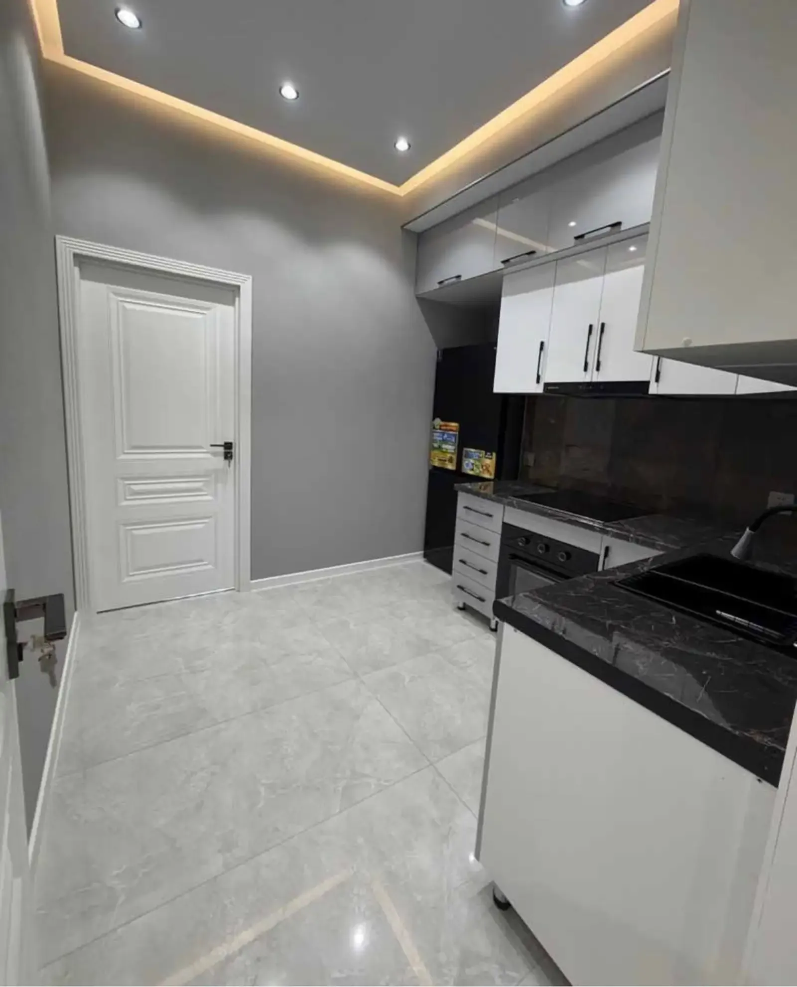 2-комн. квартира, 11 этаж, 61 м², Сино