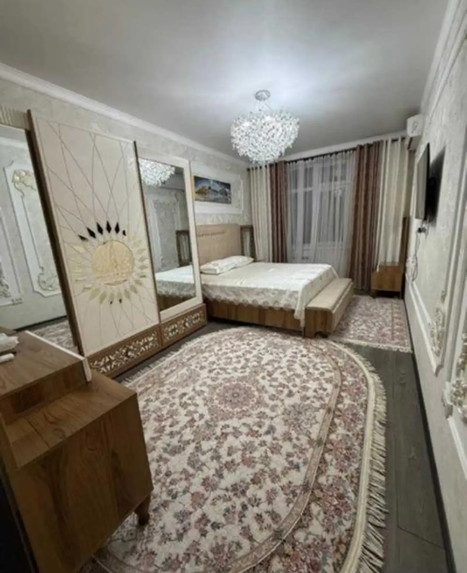 2-комн. квартира, 11 этаж, 90м², Сомони