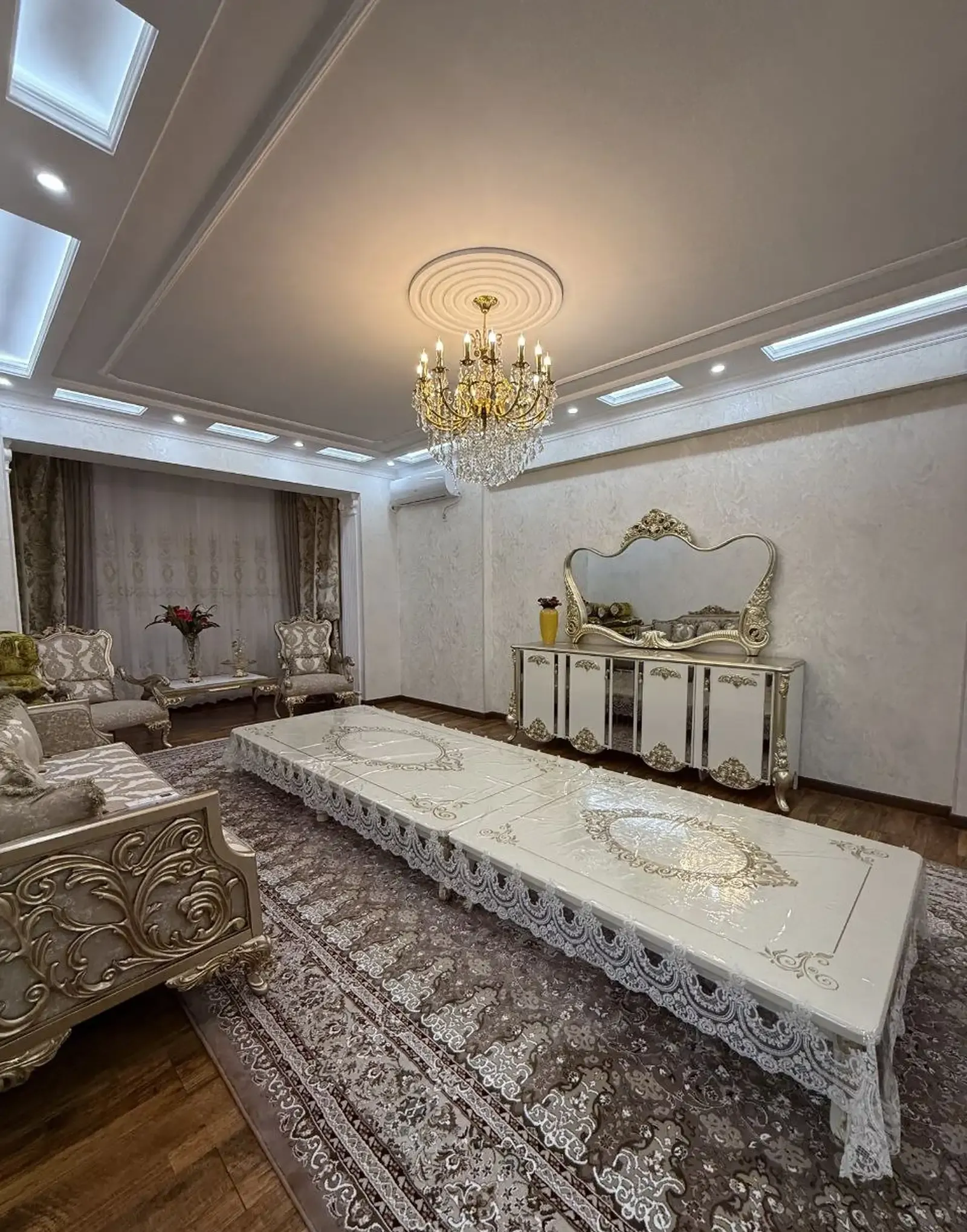 2-комн. квартира, 12 этаж, 127 м², Шохмансур, Ахмади Дониш