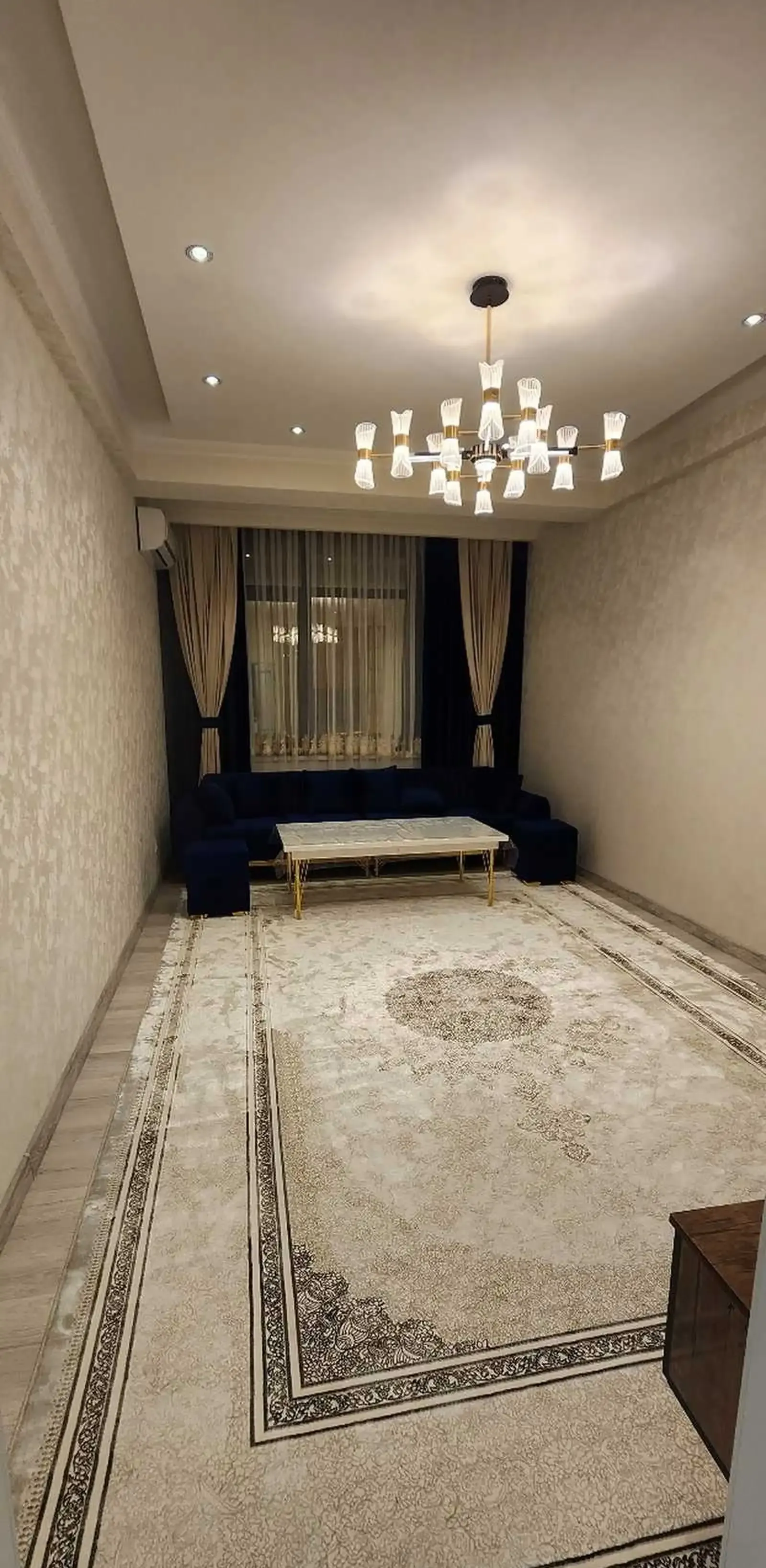 2-комн. квартира, 9 этаж, 63м², Доми Себистон, ЦУМ