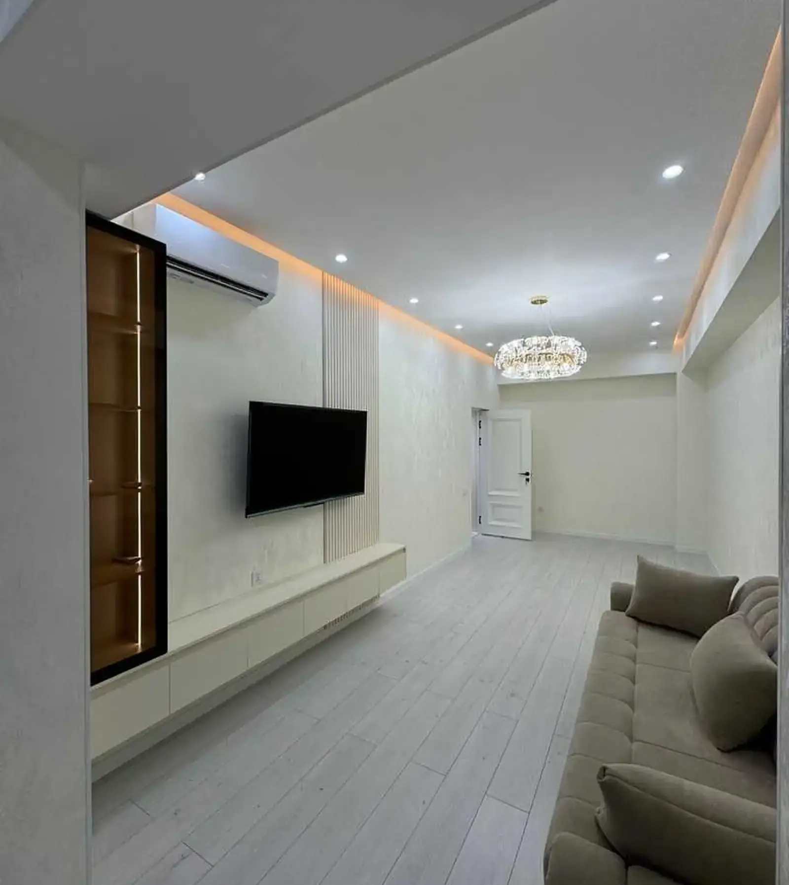2-комн. квартира, 8 этаж, 70м², шохмансур