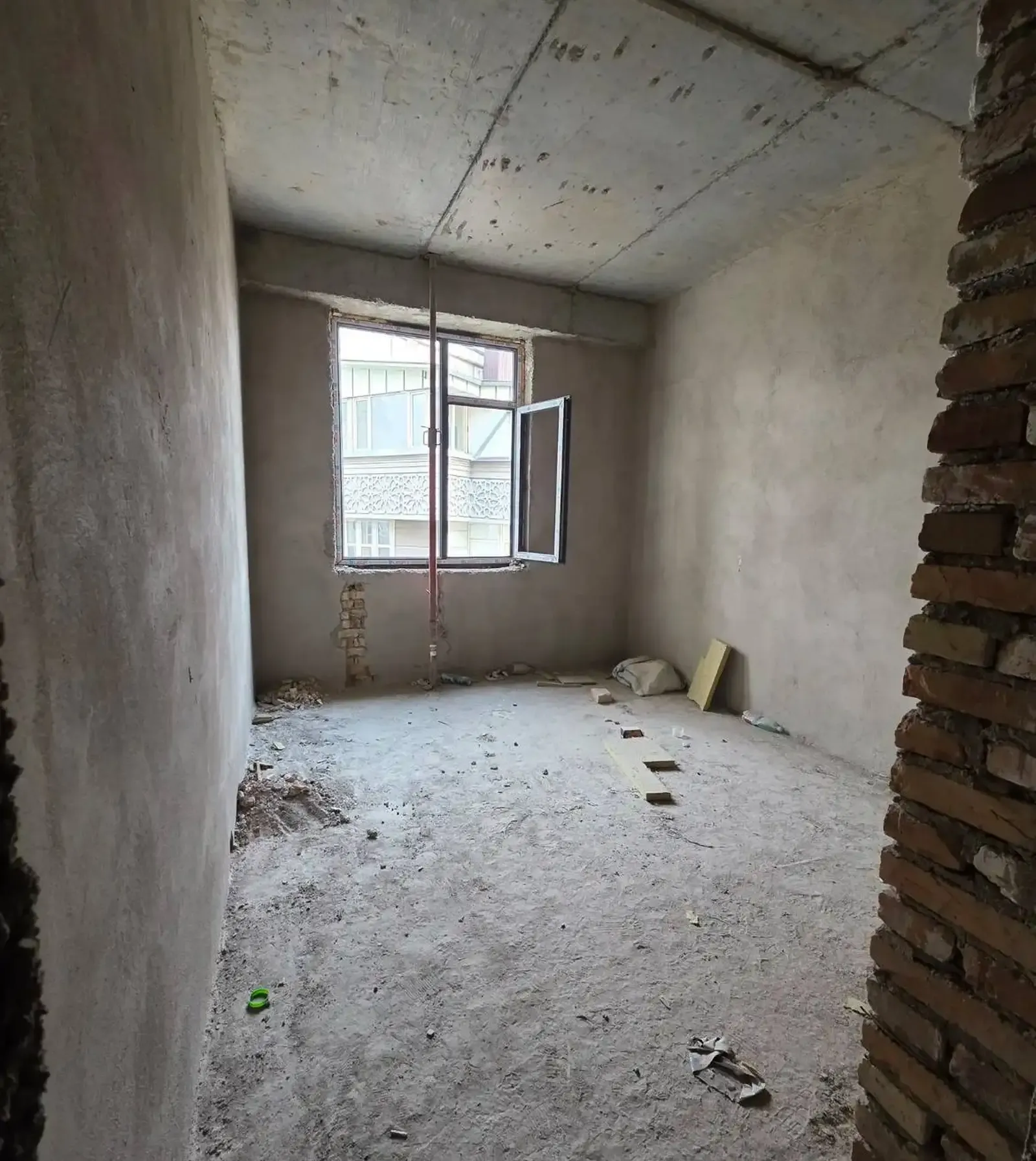 2-комн. квартира, 14 этаж, 90 м², Шохмансур