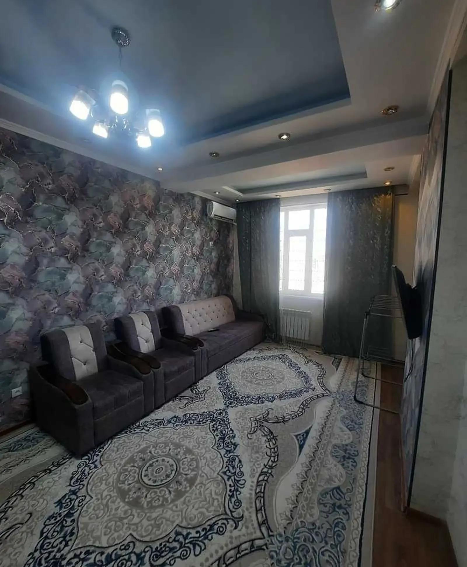 2-комн. квартира, 12 этаж, 61м², Шохмансур Садбарг