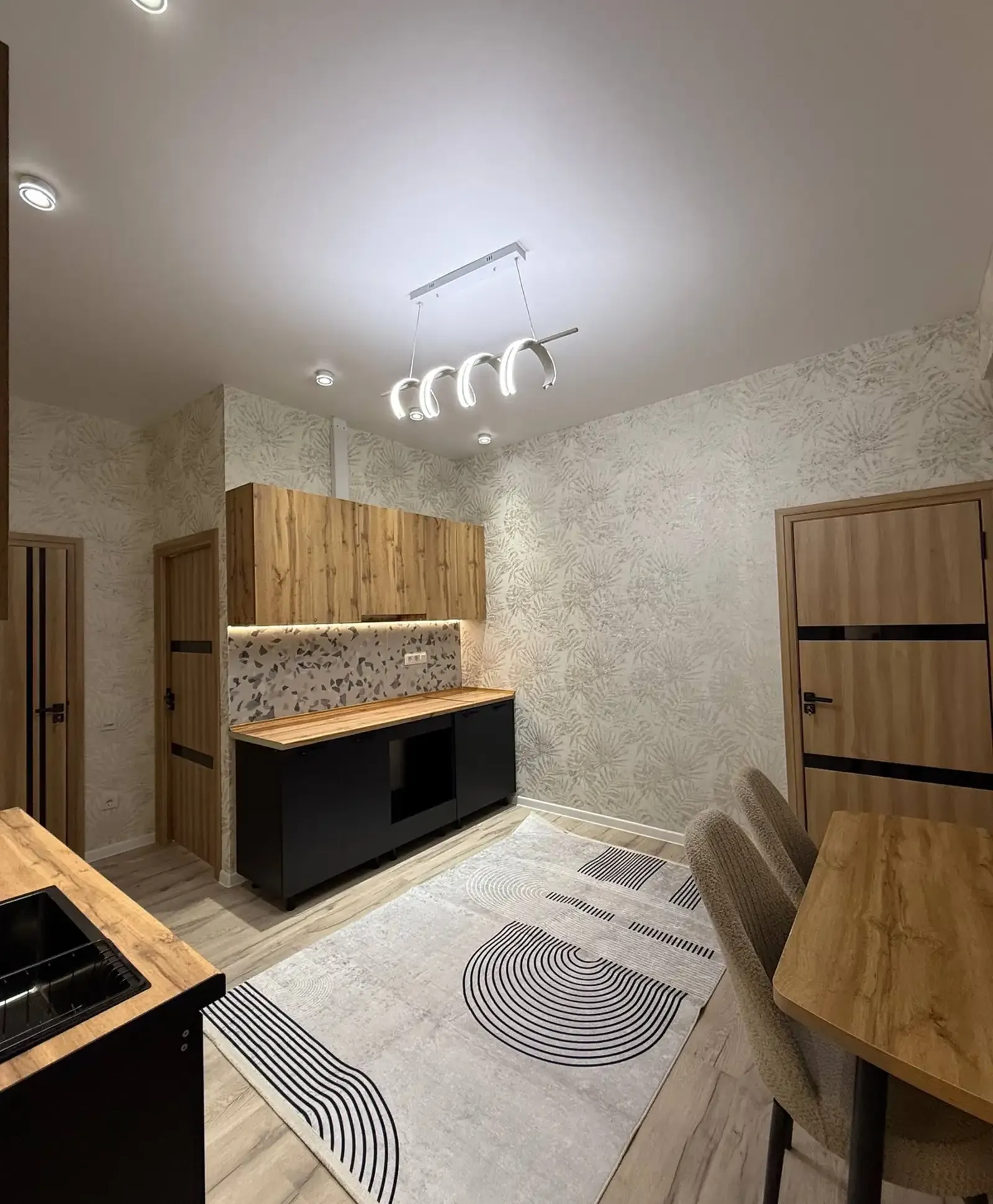 2-комн. квартира, 13 этаж, 61 м², И Сомони