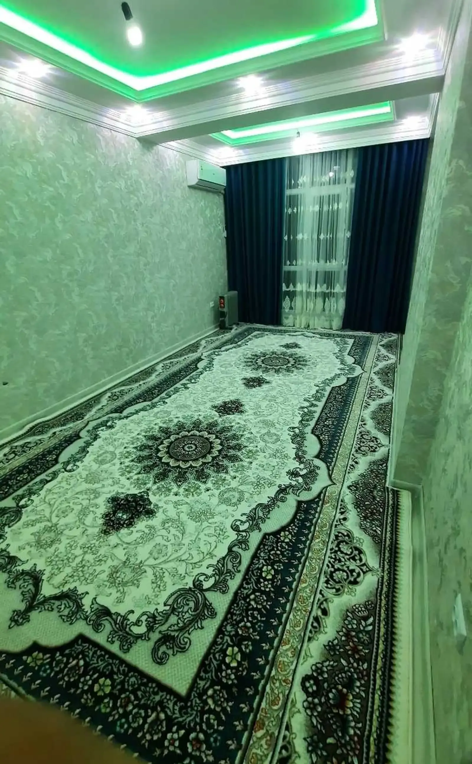 3-комн. квартира, 3 этаж, 70м², Молодежный