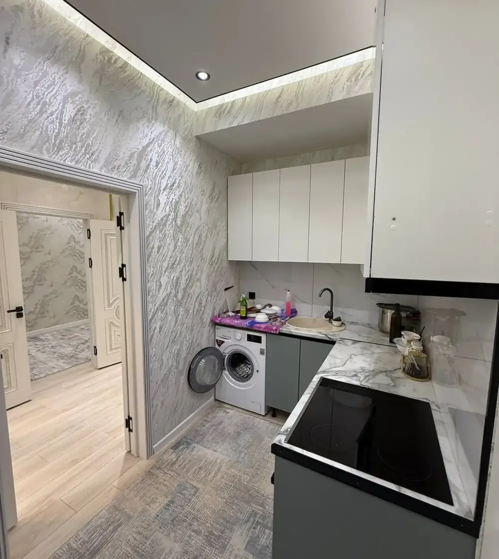 3-комн. квартира, 3 этаж, 64 м², Сино