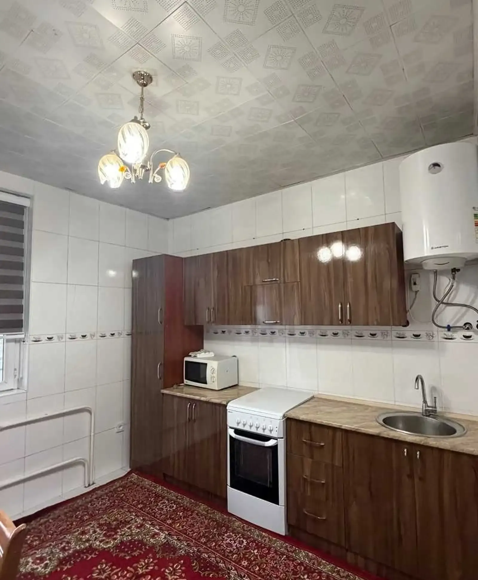 3-комн. квартира, 10 этаж, 135м², Сомони