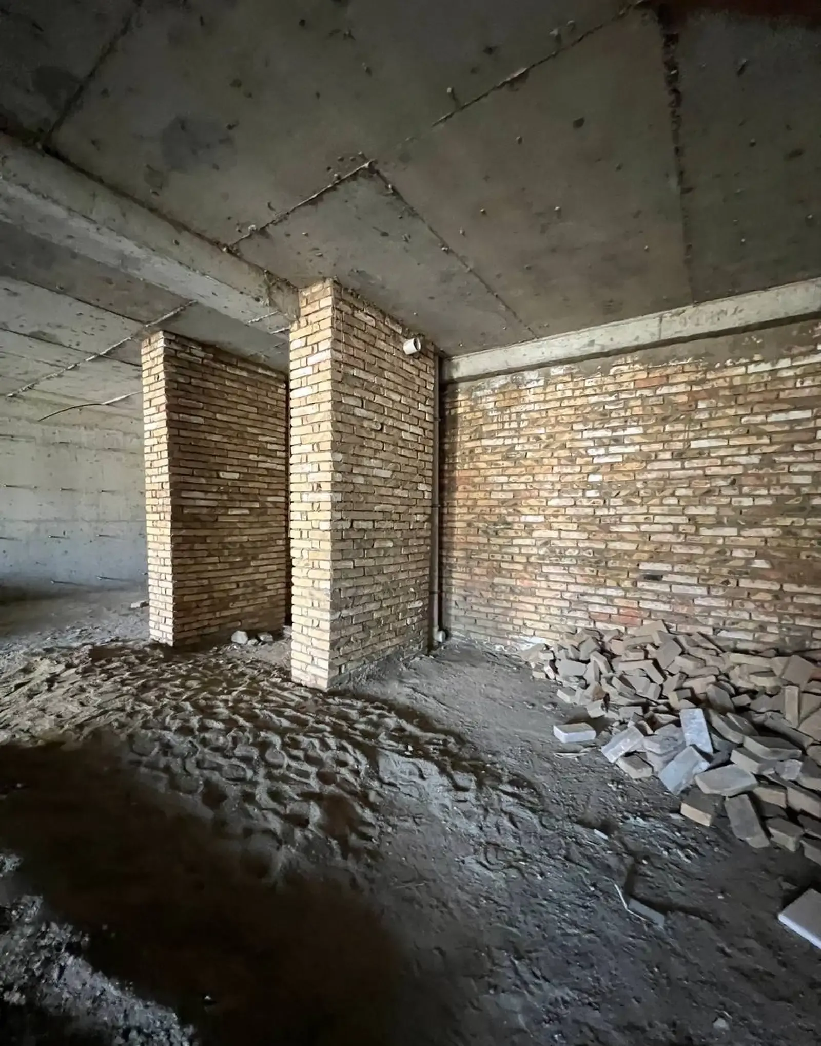 6-комн. квартира, 18 этаж, 251 м², Исмоили Сомони, ЦУМ, Шохпалас