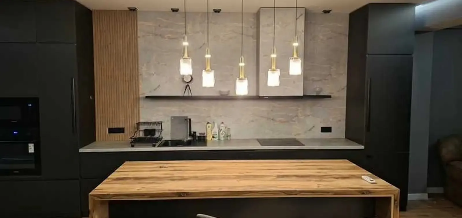 3-комн. квартира, 3 этаж, 110м², Оперка