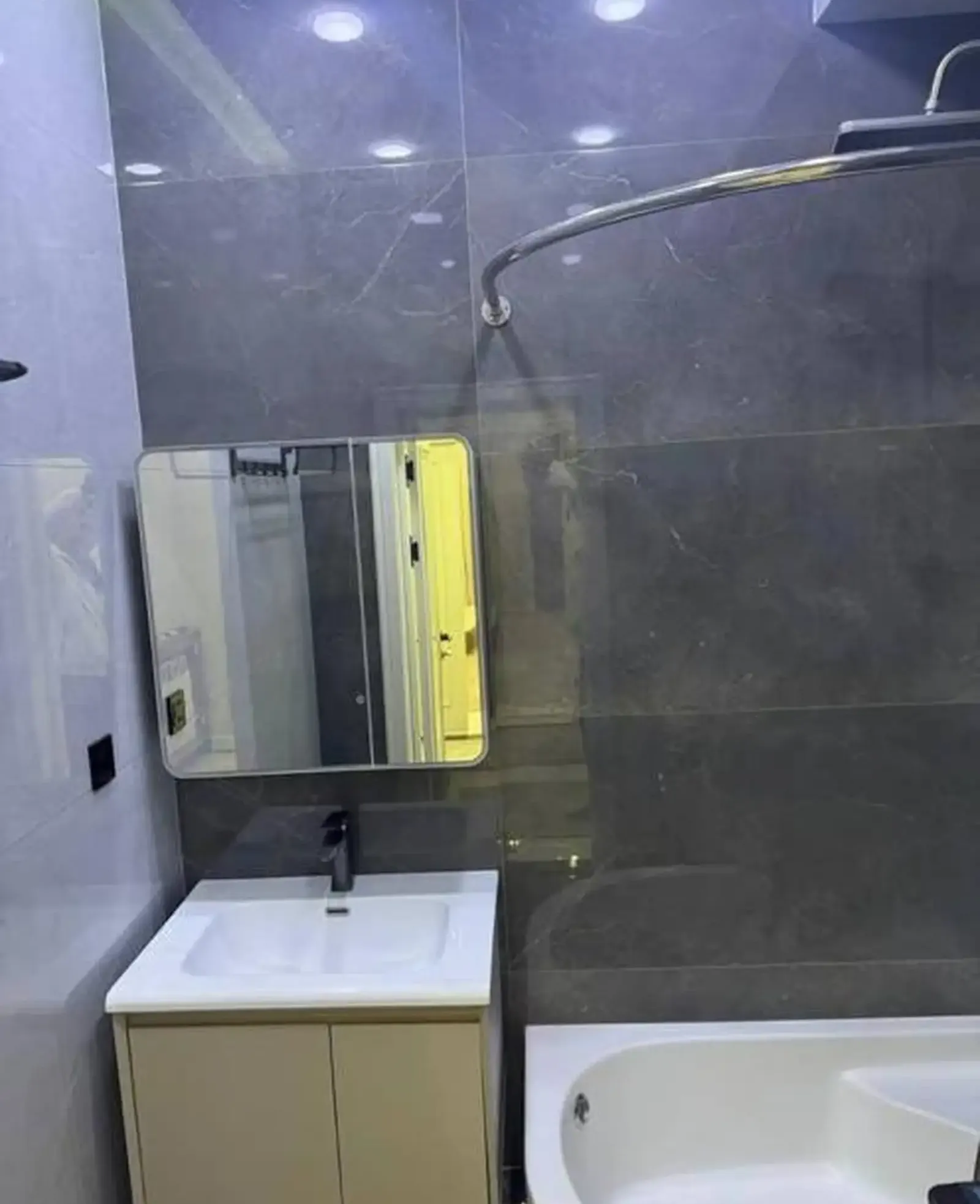 3-комн. квартира, 9 этаж, 100м², Сино