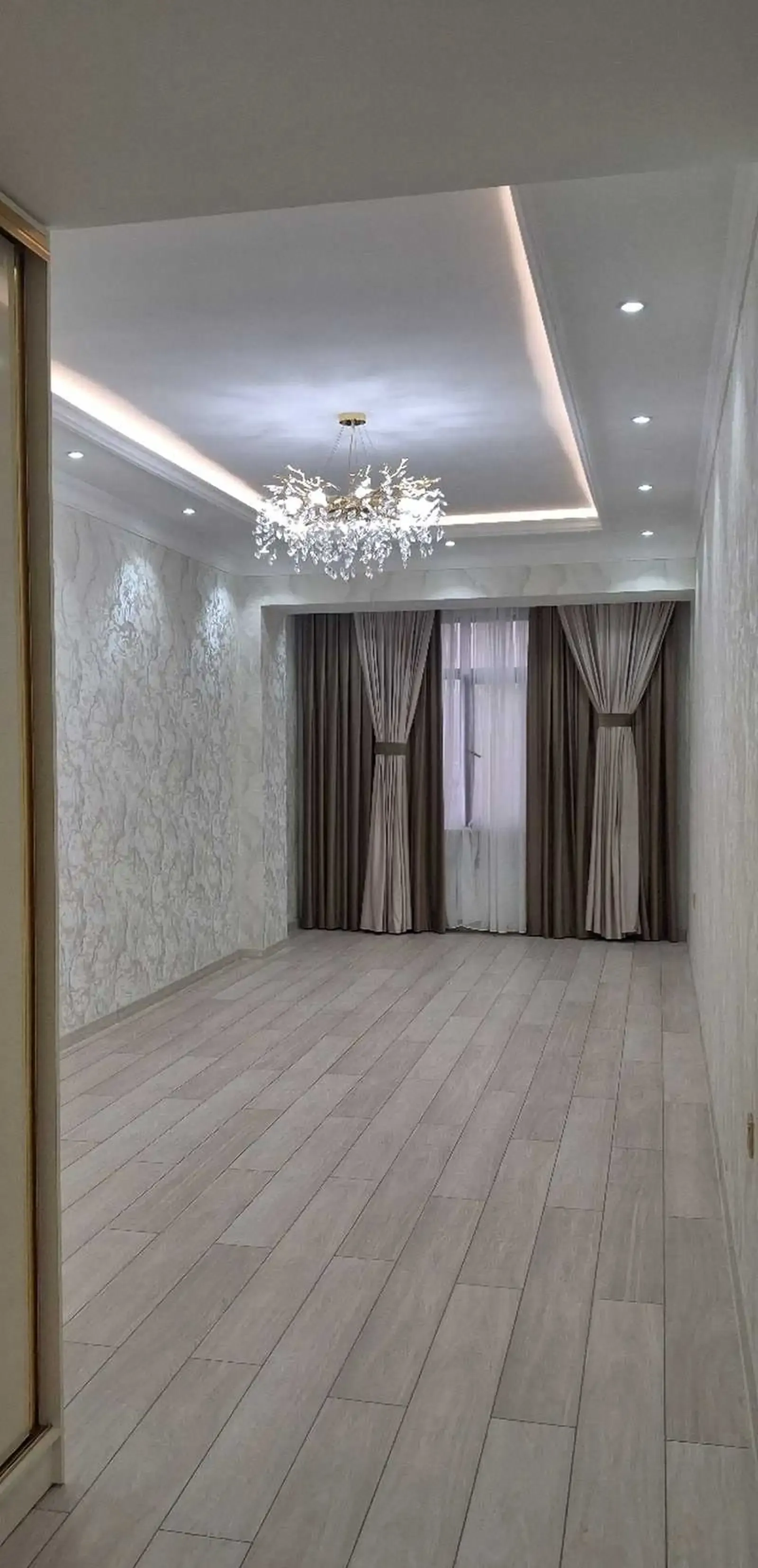 3-комн. квартира, 6 этаж, 150м², Аэропорт