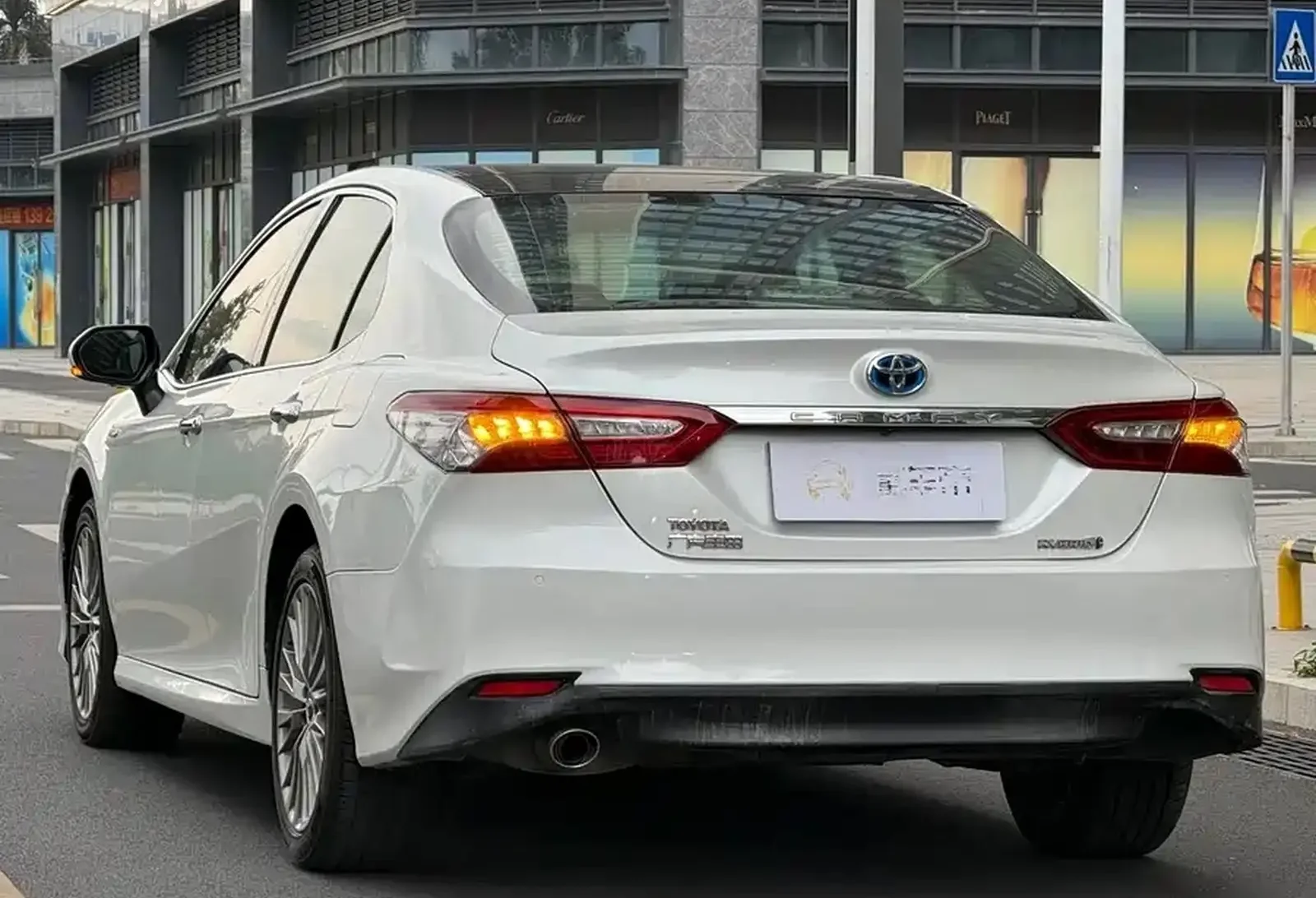 Toyota Camry, 2019 — фото 12