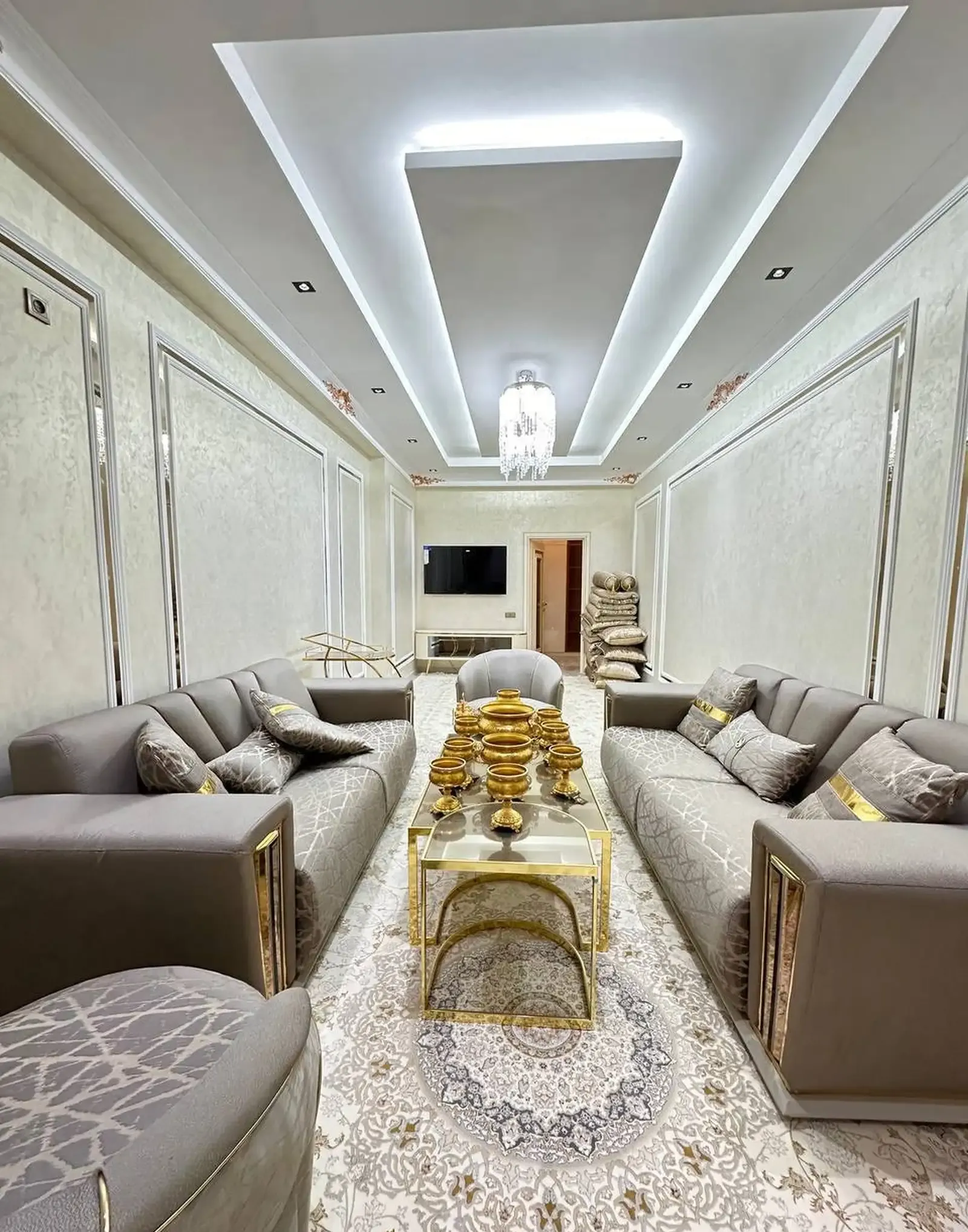 2-комн. квартира, 3 этаж, 101 м², Шохмансур