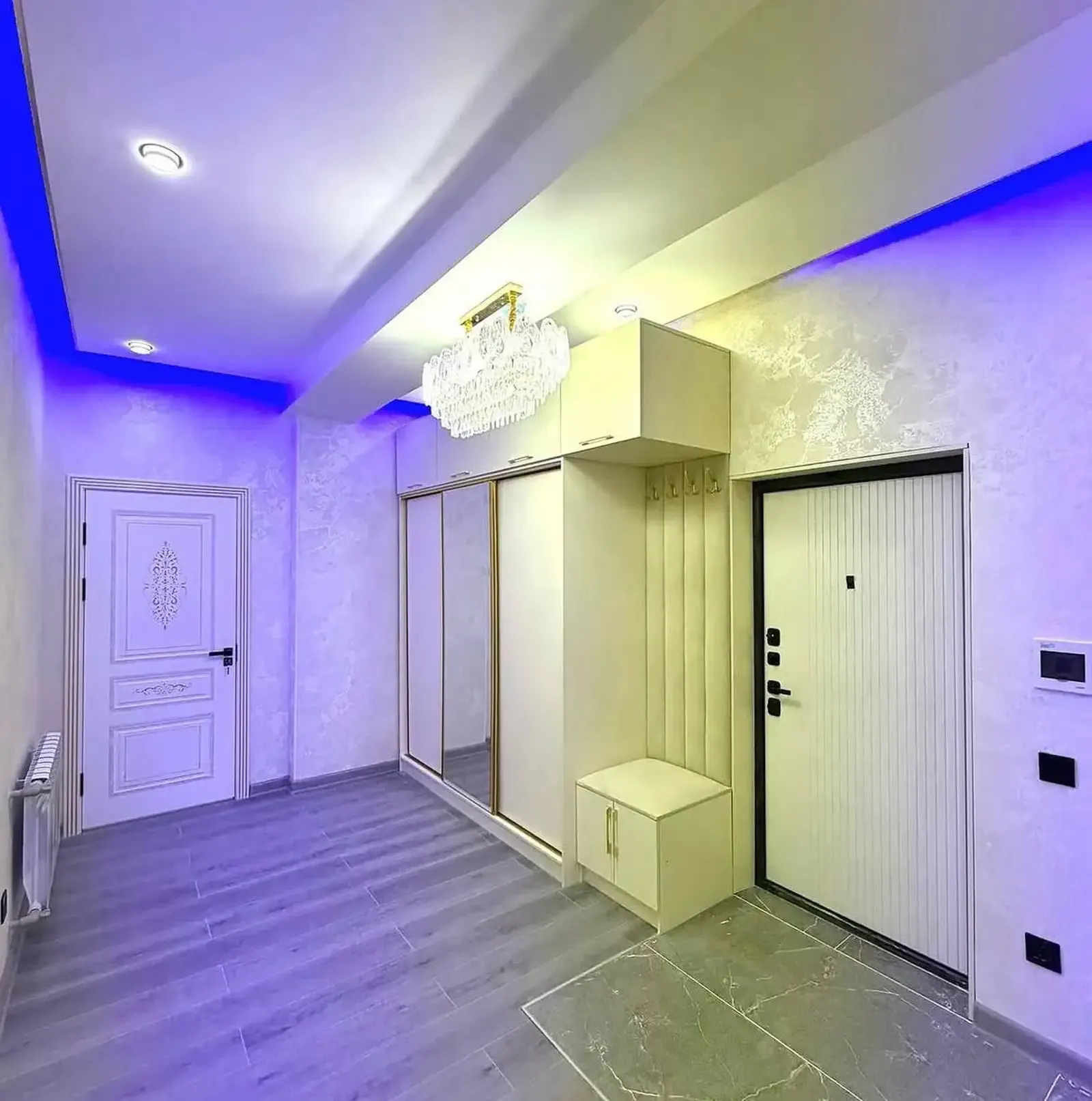 2-комн. квартира, 19 этаж, 79 м², Сино