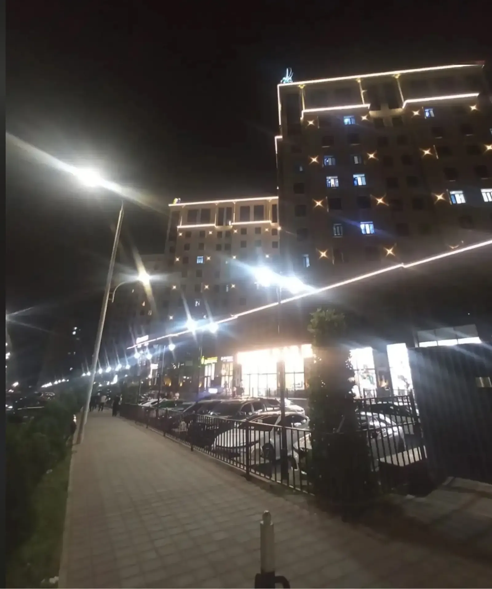 2-комн. квартира, 9 этаж, 63м², сино